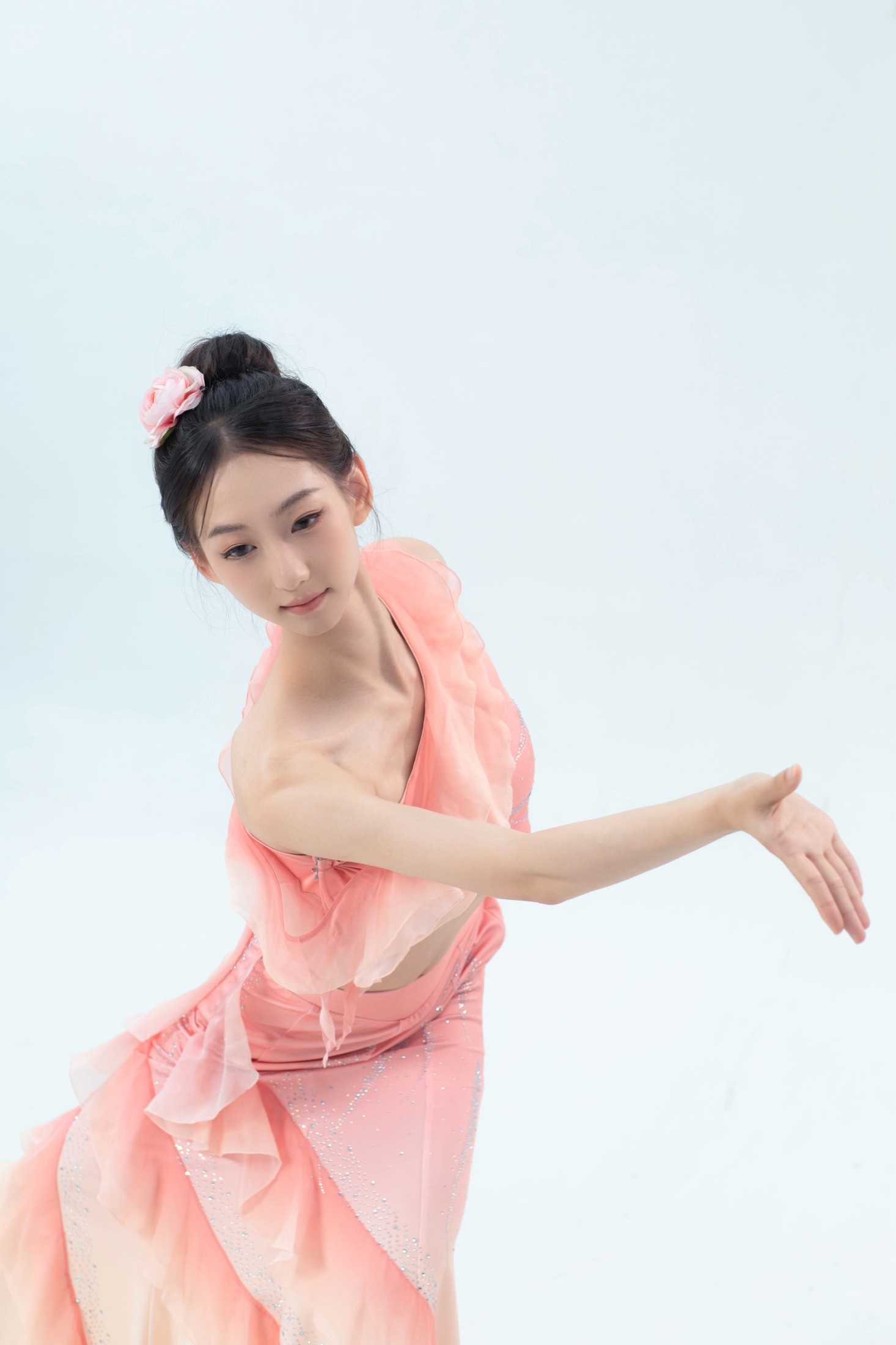 图片[1] - 小桃儿酱 - 《跳傣舞的少女》[16P] - 机器猫次元 - 机器猫次元