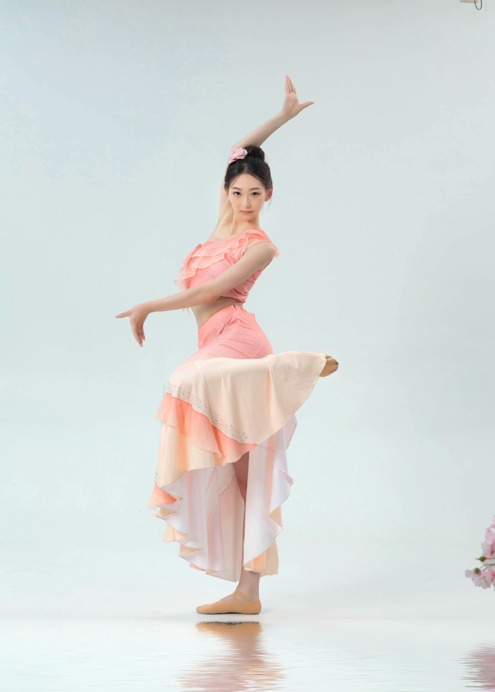图片[2] - 小桃儿酱 - 《跳傣舞的少女》[16P] - 机器猫次元 - 机器猫次元