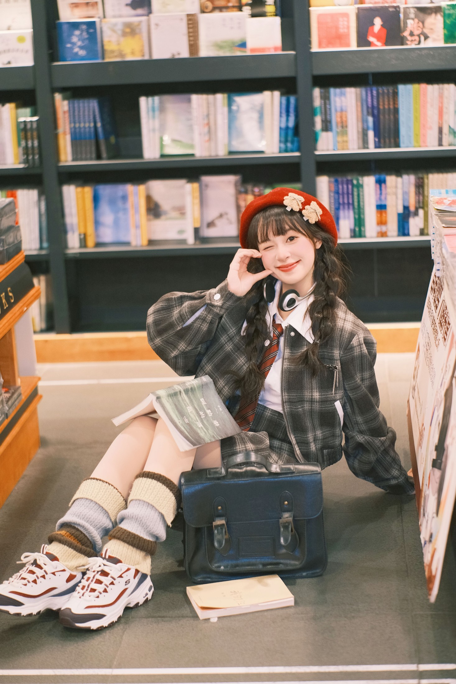 图片[3] - 夏芋小年 - 《书店女孩》[20P] - 机器猫次元 - 机器猫次元