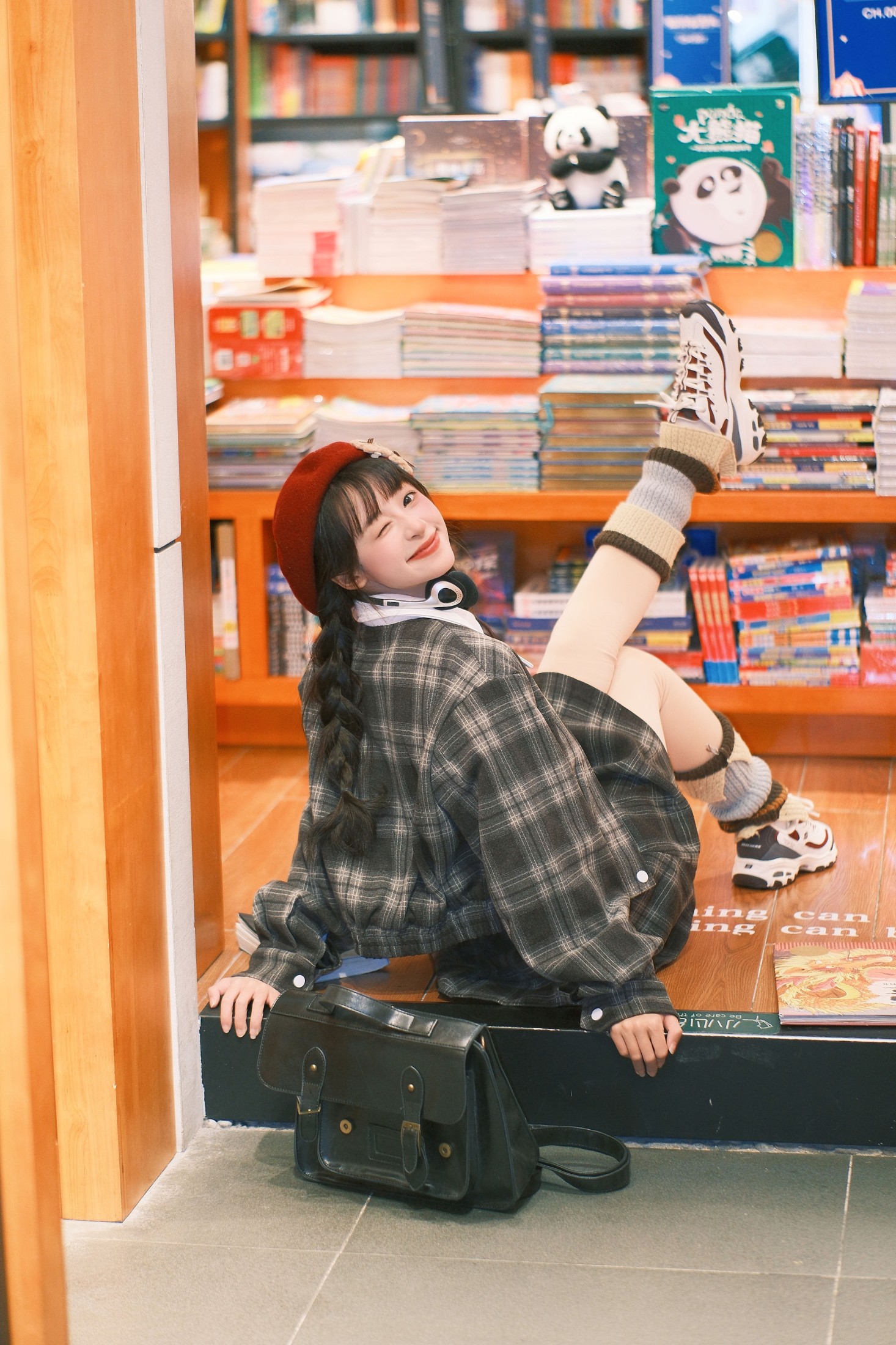 图片[8] - 夏芋小年 - 《书店女孩》[20P] - 机器猫次元 - 机器猫次元