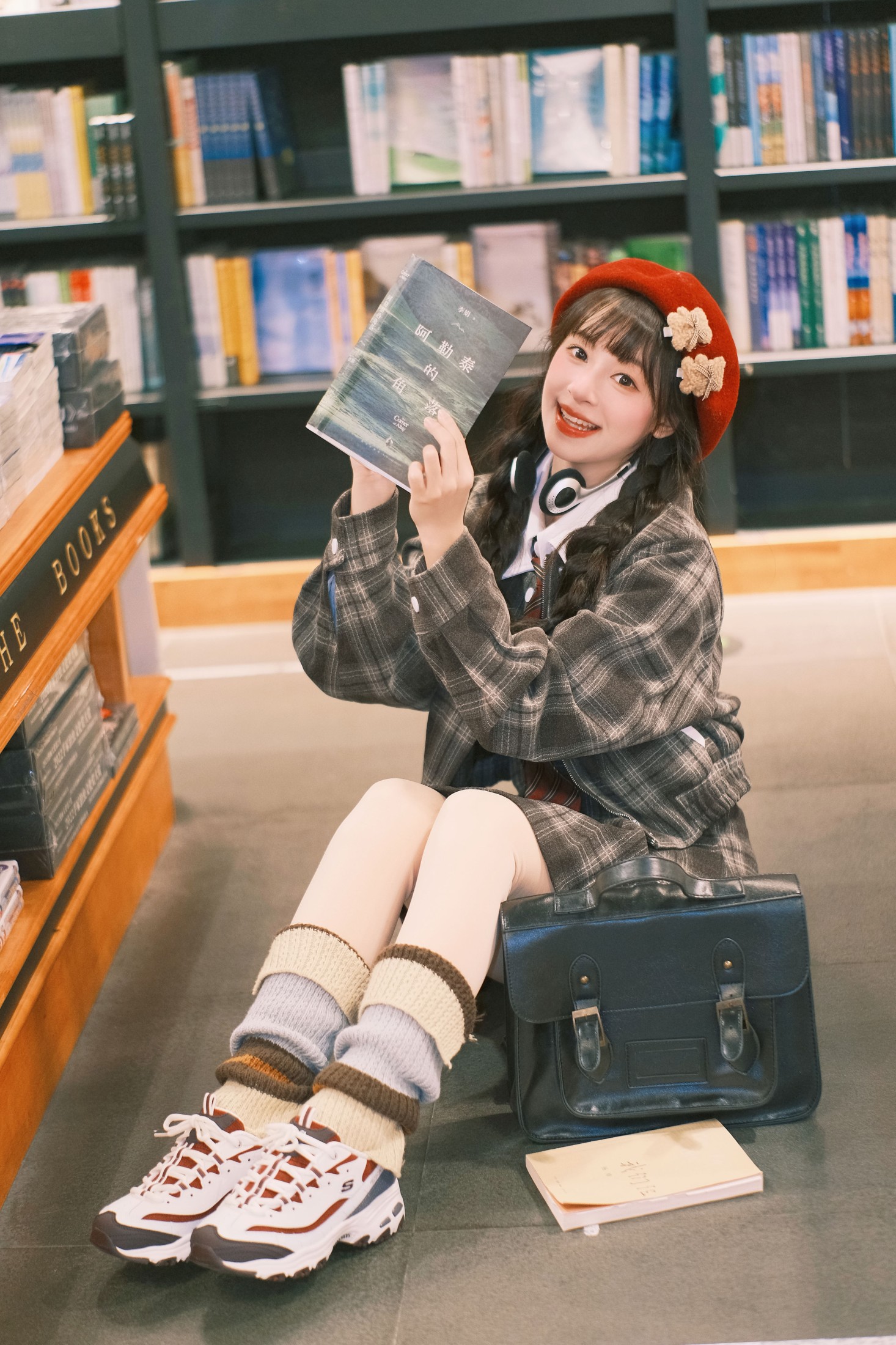 图片[2] - 夏芋小年 - 《书店女孩》[20P] - 机器猫次元 - 机器猫次元
