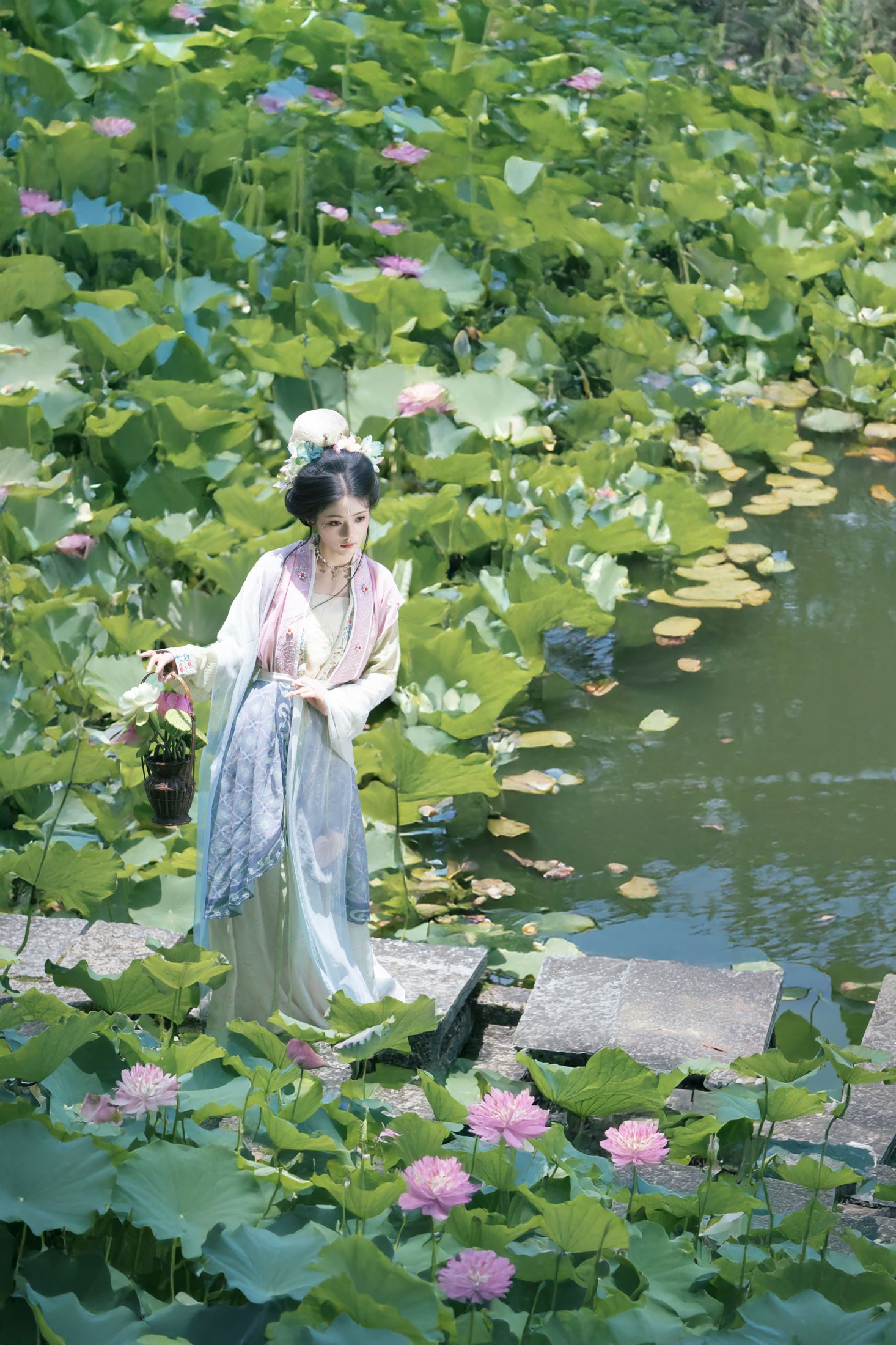 图片[1] - 吴莹琨琨 - 《半篓春》[27P] - 机器猫次元 - 机器猫次元