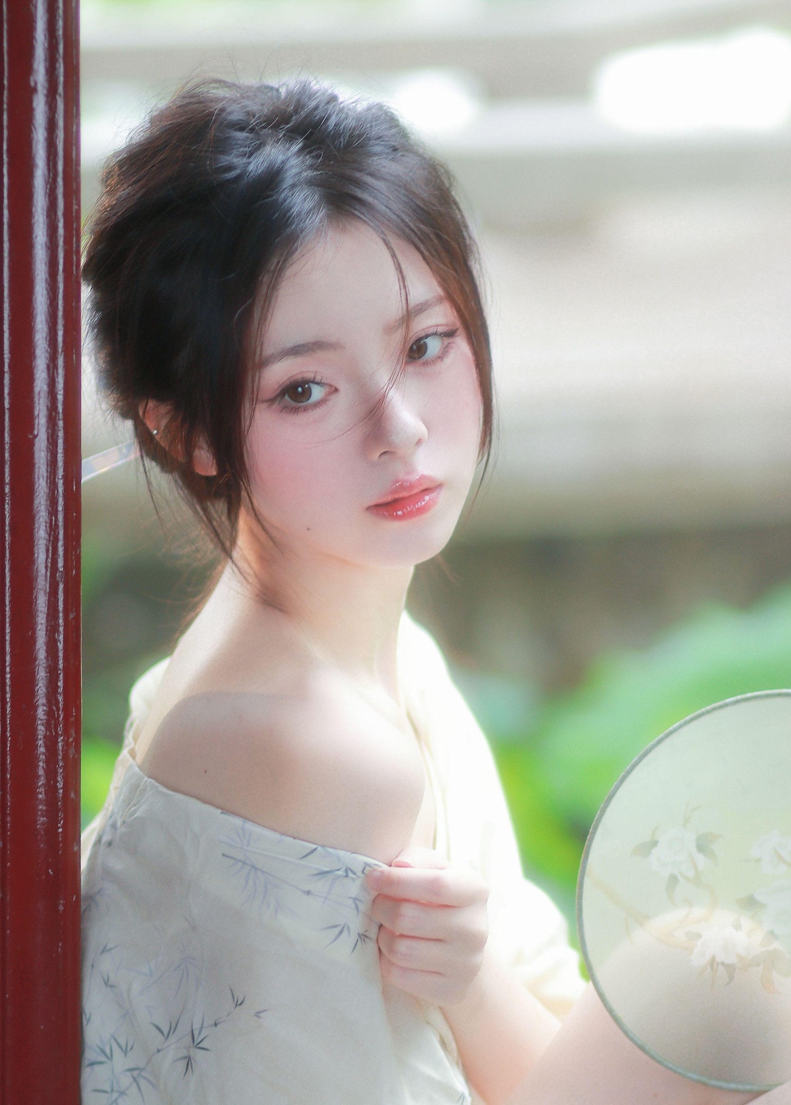 图片[2] - 鹿离 - 《清冷感新中式～初夏的绿意》[14P] - 机器猫次元 - 机器猫次元