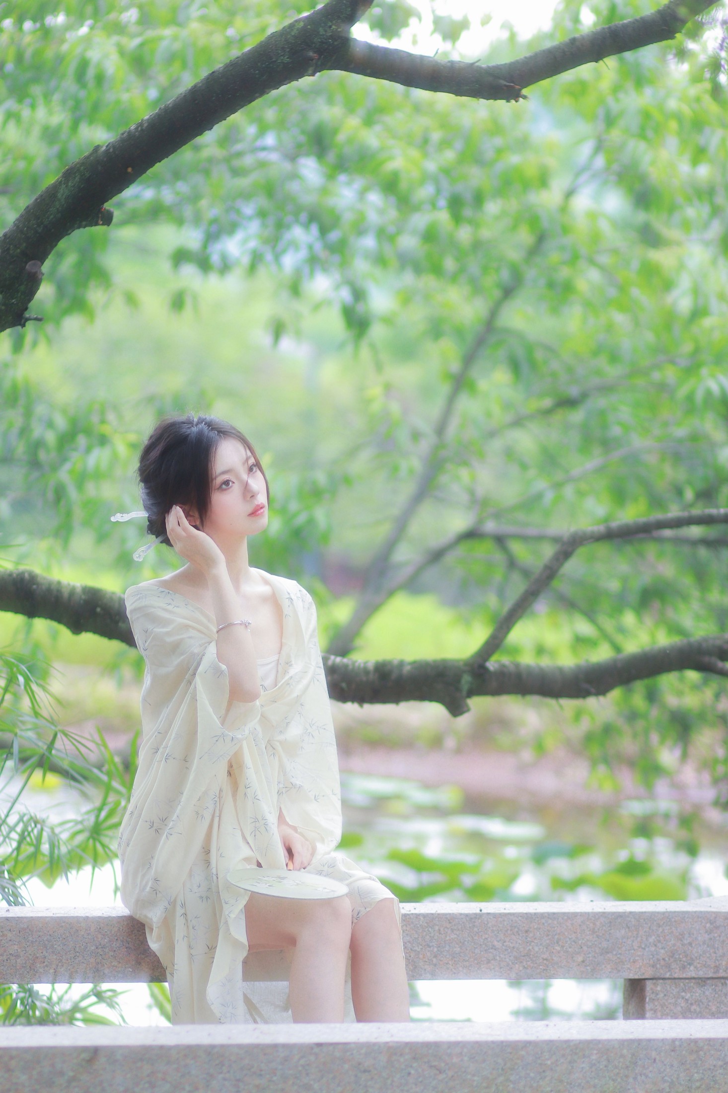 图片[5] - 鹿离 - 《清冷感新中式～初夏的绿意》[14P] - 机器猫次元 - 机器猫次元