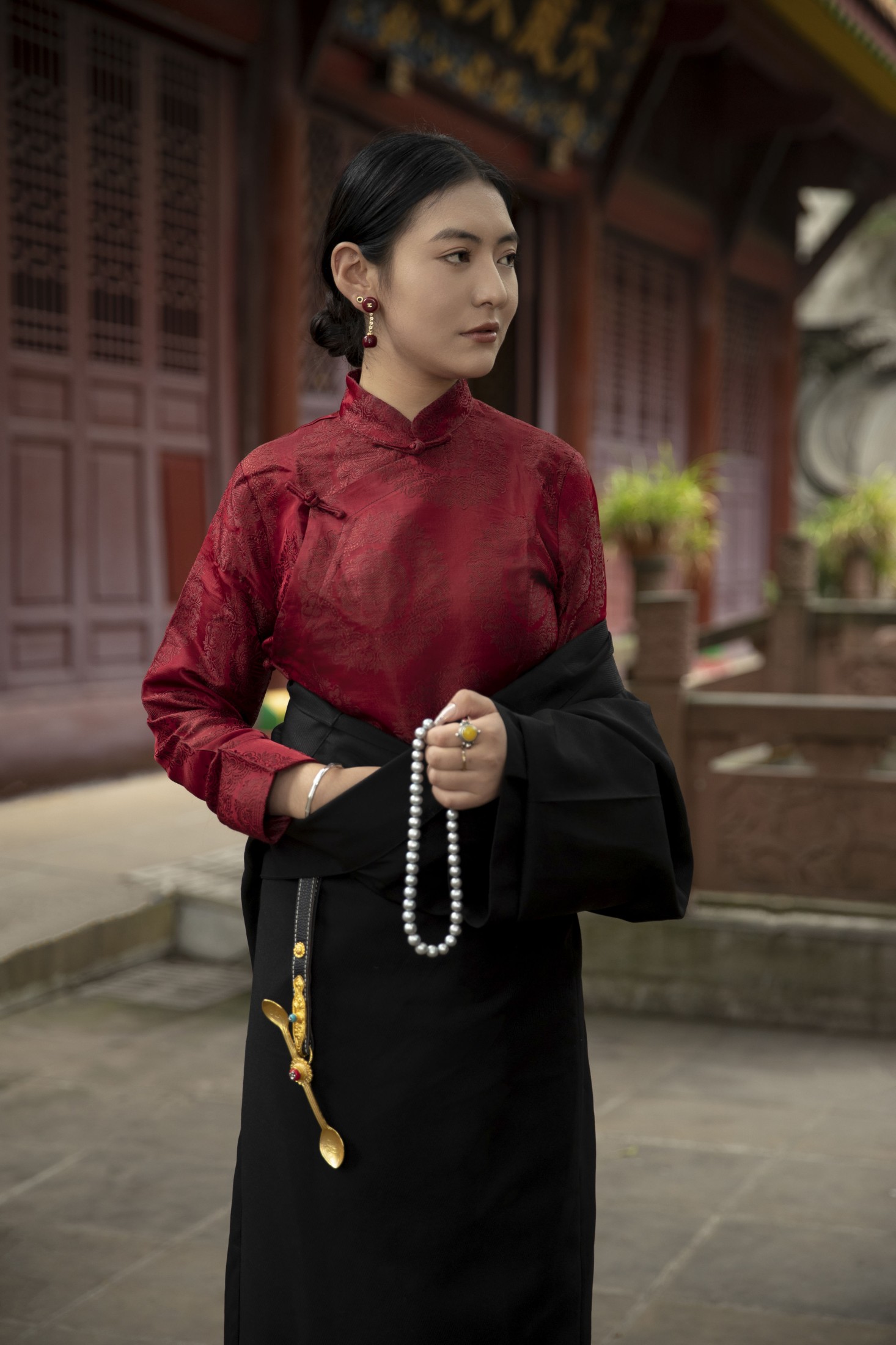 图片[2] - 觉热 - 《藏族女孩》[27P] - 机器猫次元 - 机器猫次元