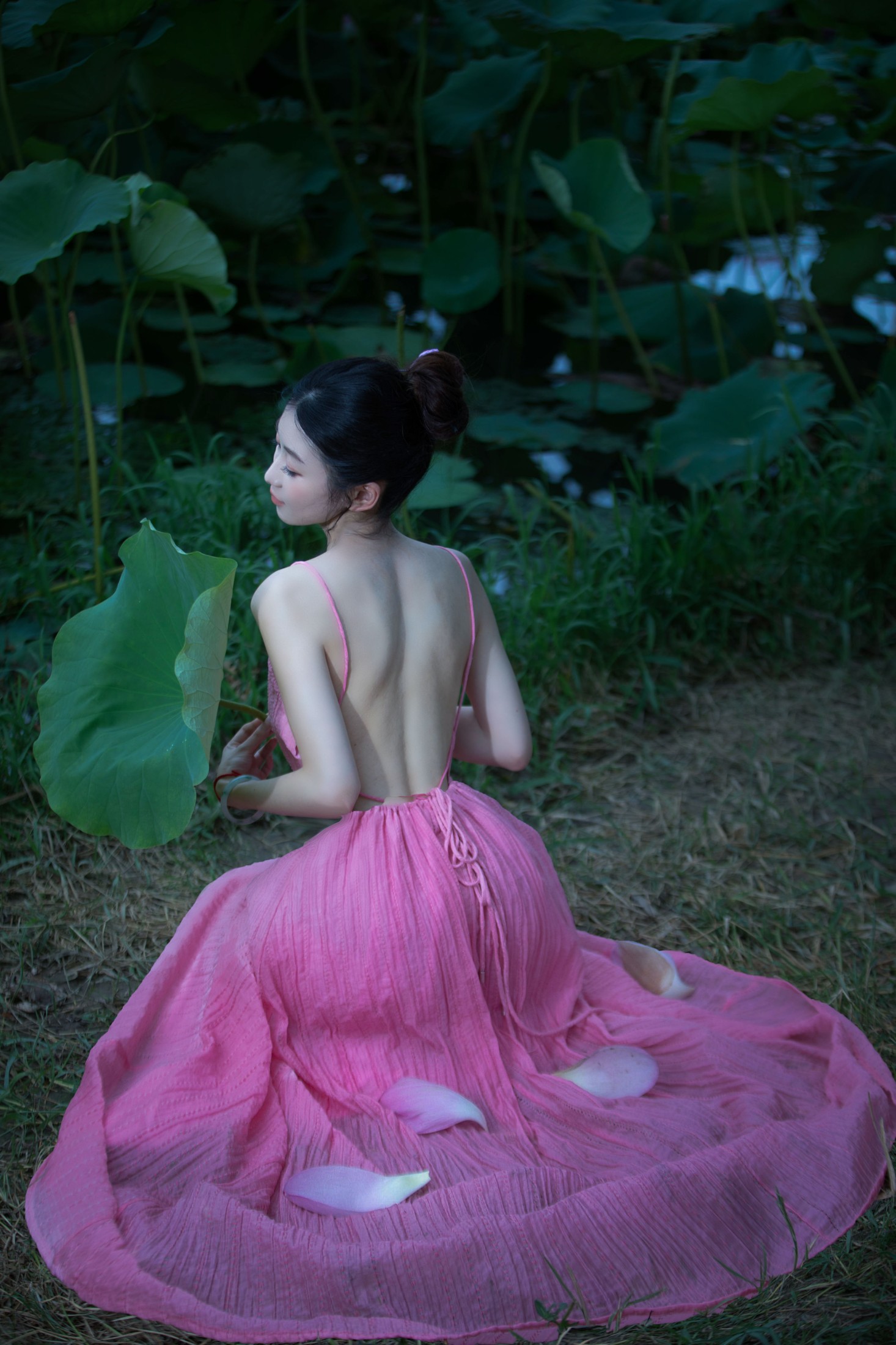 图片[6] - 牛排小王子 - 《荷花与少女》[15P] - 机器猫次元 - 机器猫次元