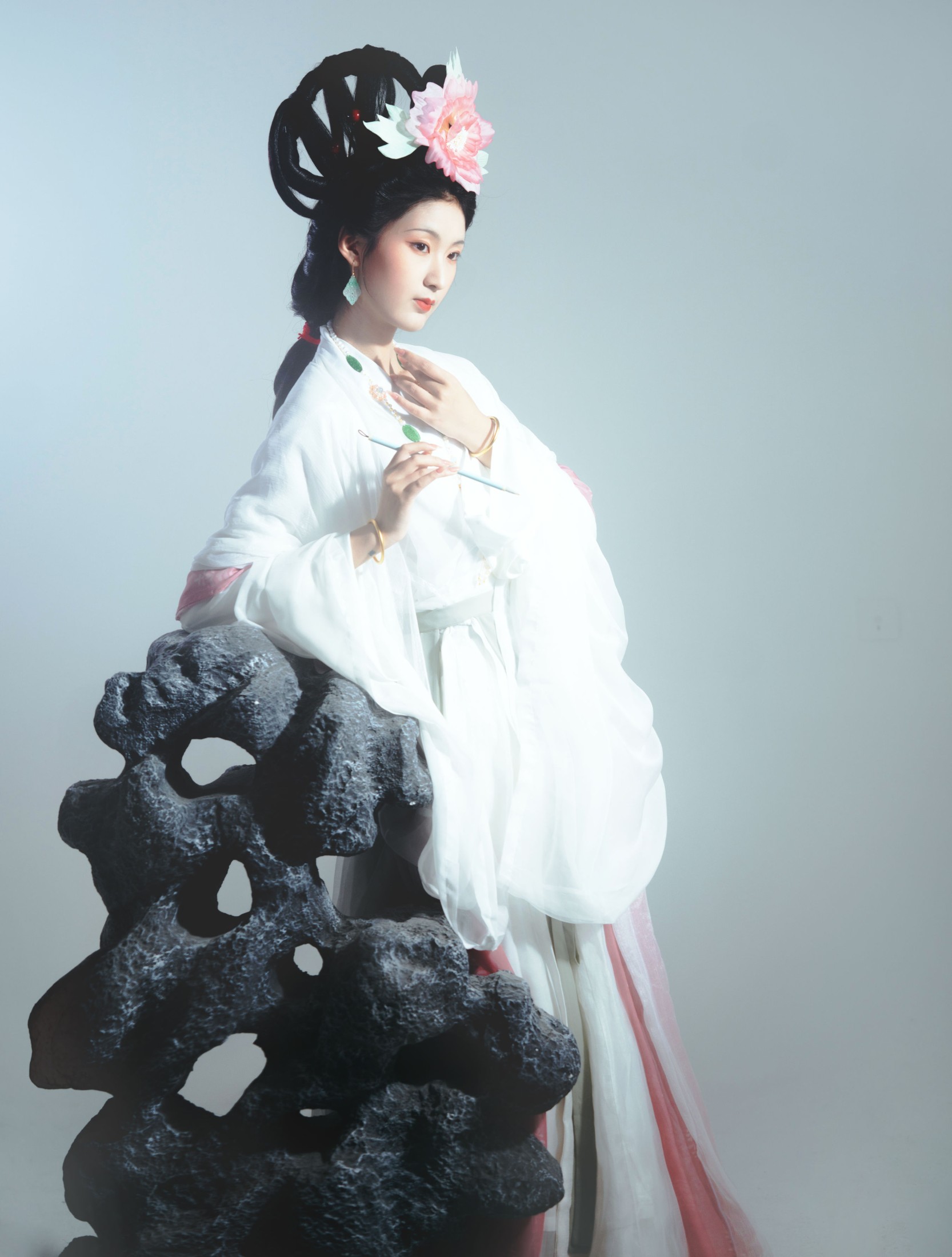 图片[8] - 荷里寒 - 《瓷人仿妆 • 思凡》[13P] - 机器猫次元 - 机器猫次元
