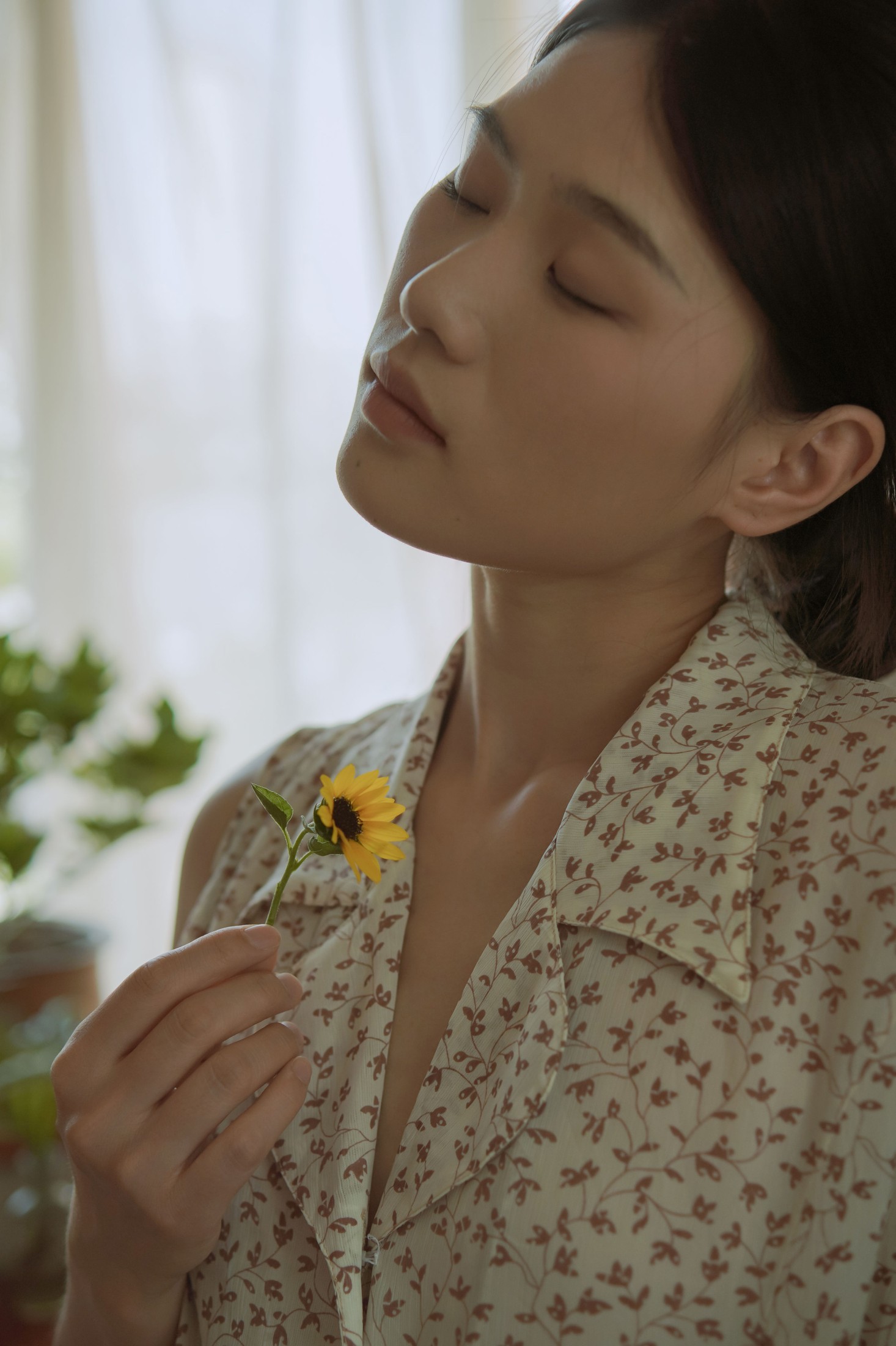 图片[7] - 雨子i - 《窗边的向日葵开了又落》[14P] - 机器猫次元 - 机器猫次元