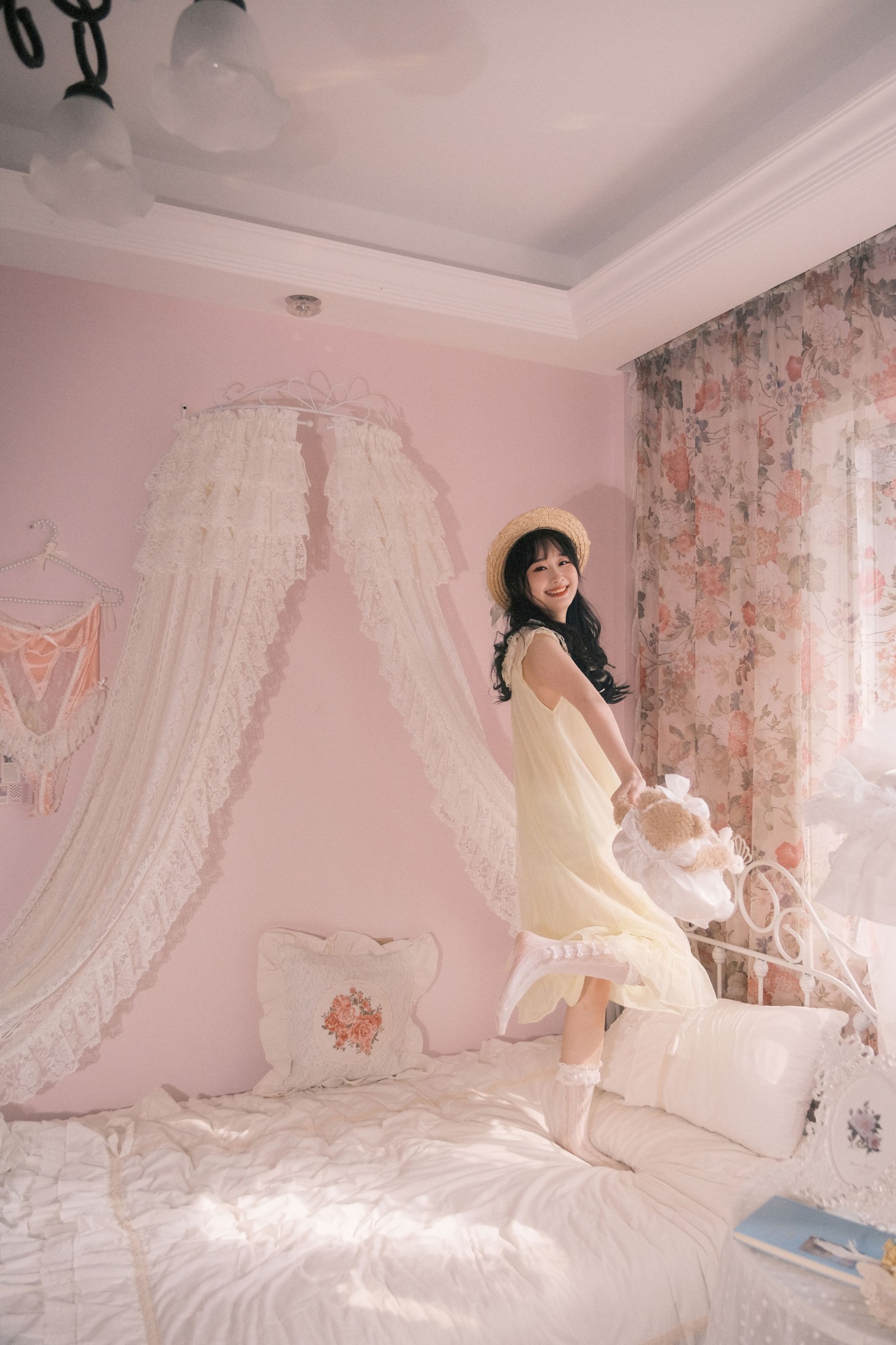 图片[4] - 小吴 - 《爱是神洒在她肩上的光》[13P] - 机器猫次元 - 机器猫次元