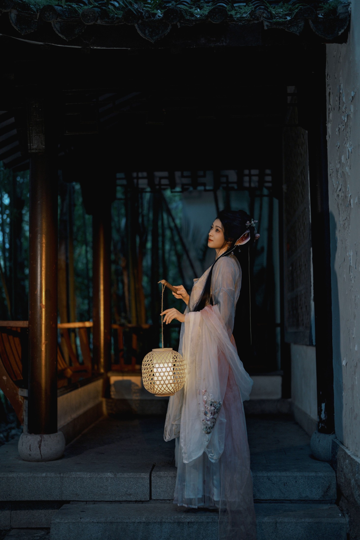 图片[1] - 小倩 - 《SONY A7C2直出人像（干货分享七）》[14P] - 机器猫次元 - 机器猫次元