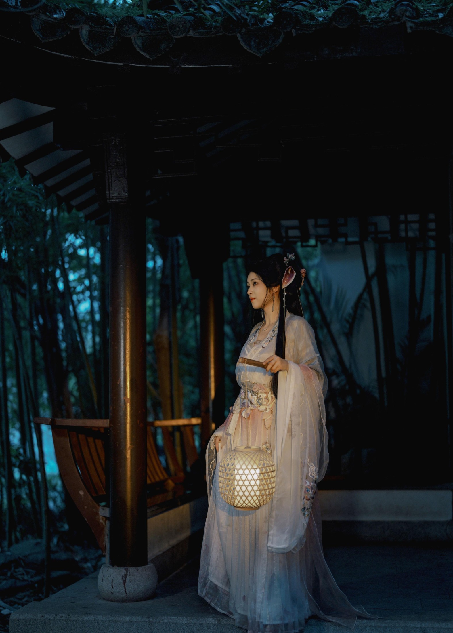图片[2] - 小倩 - 《SONY A7C2直出人像（干货分享七）》[14P] - 机器猫次元 - 机器猫次元
