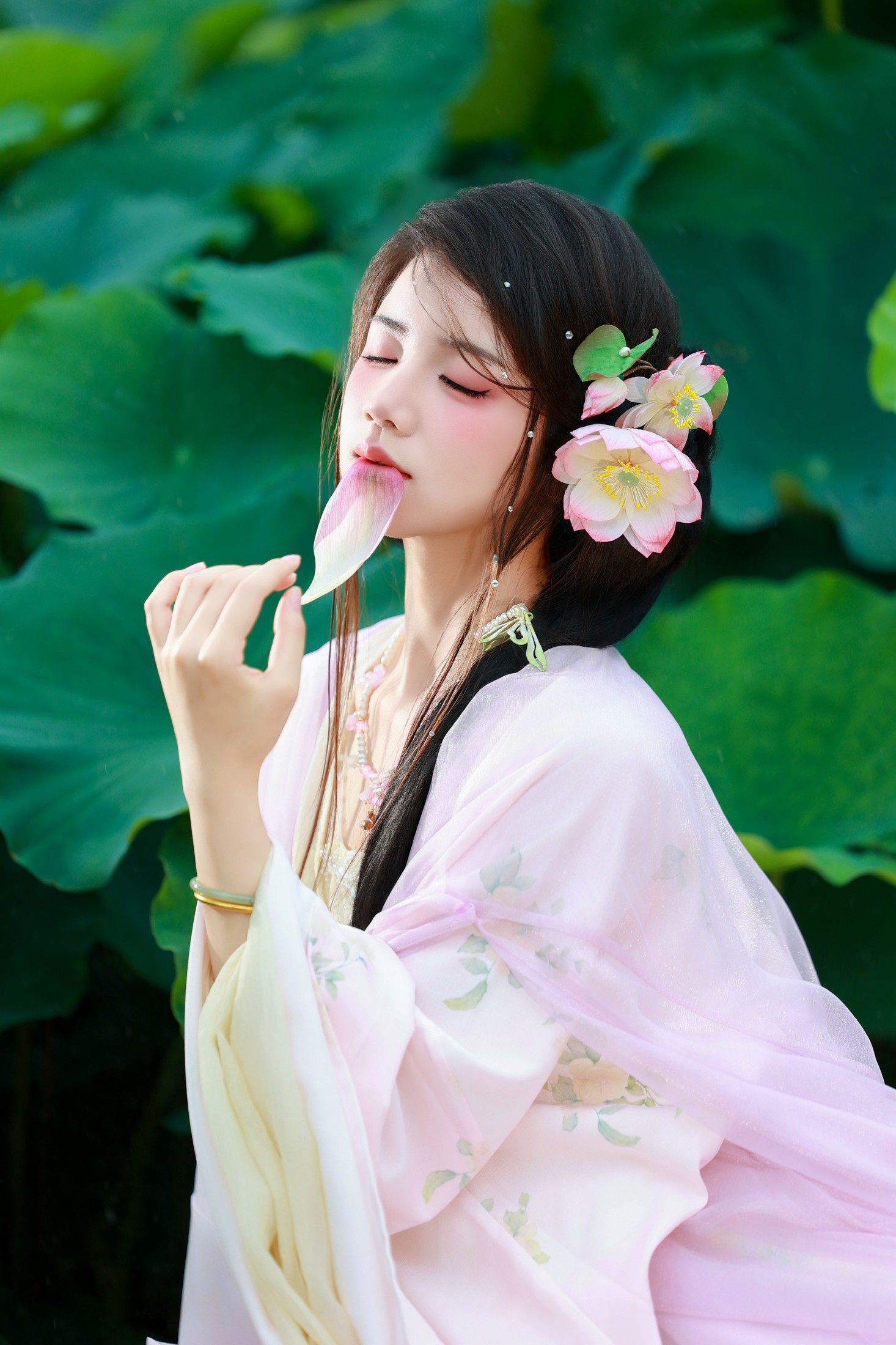 图片[3] - 小杜同学 - 《蕊花中》[56P] - 机器猫次元 - 机器猫次元