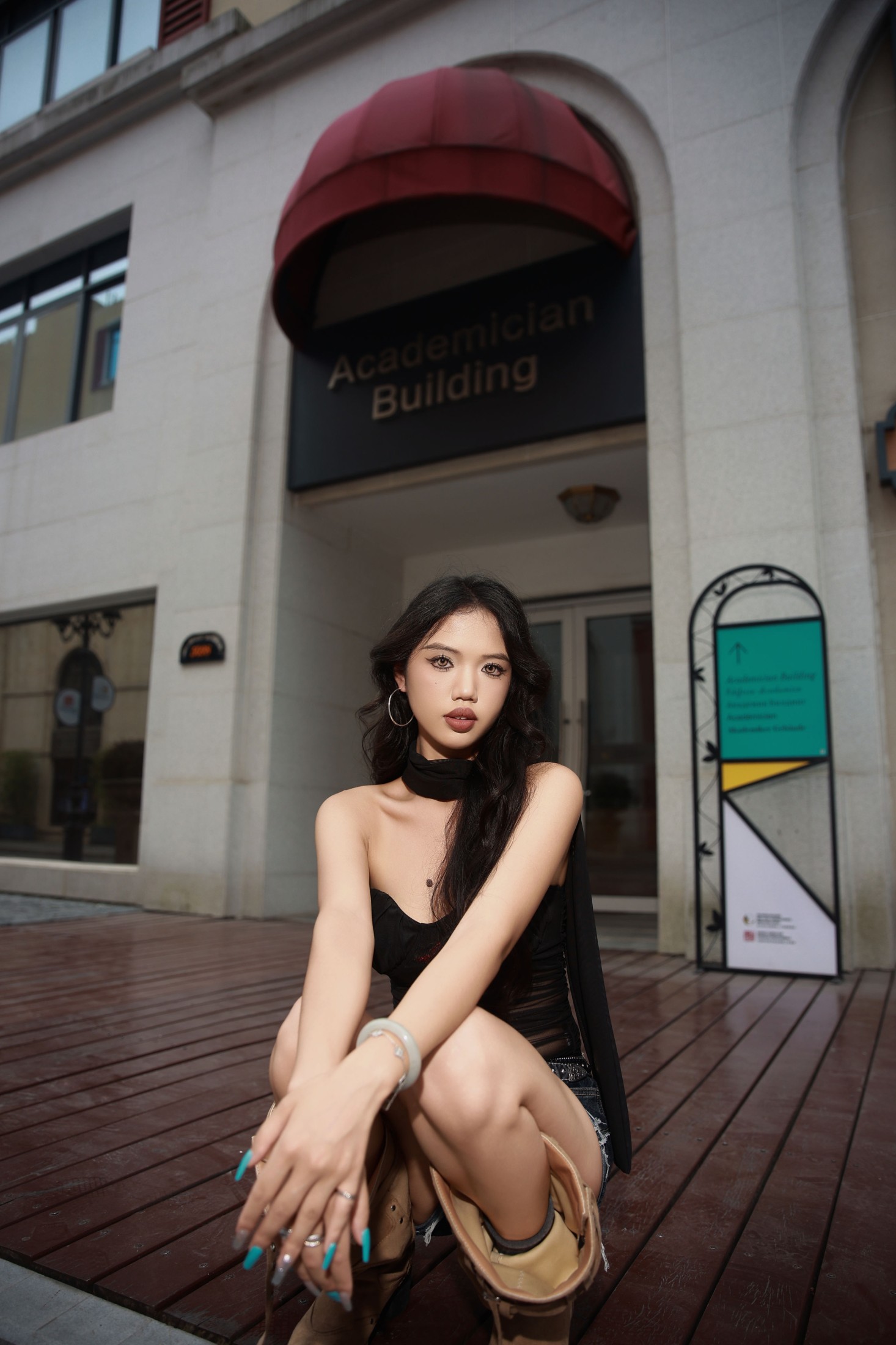 图片[8] - 王xx - 《美式杂志街拍》[30P] - 机器猫次元 - 机器猫次元