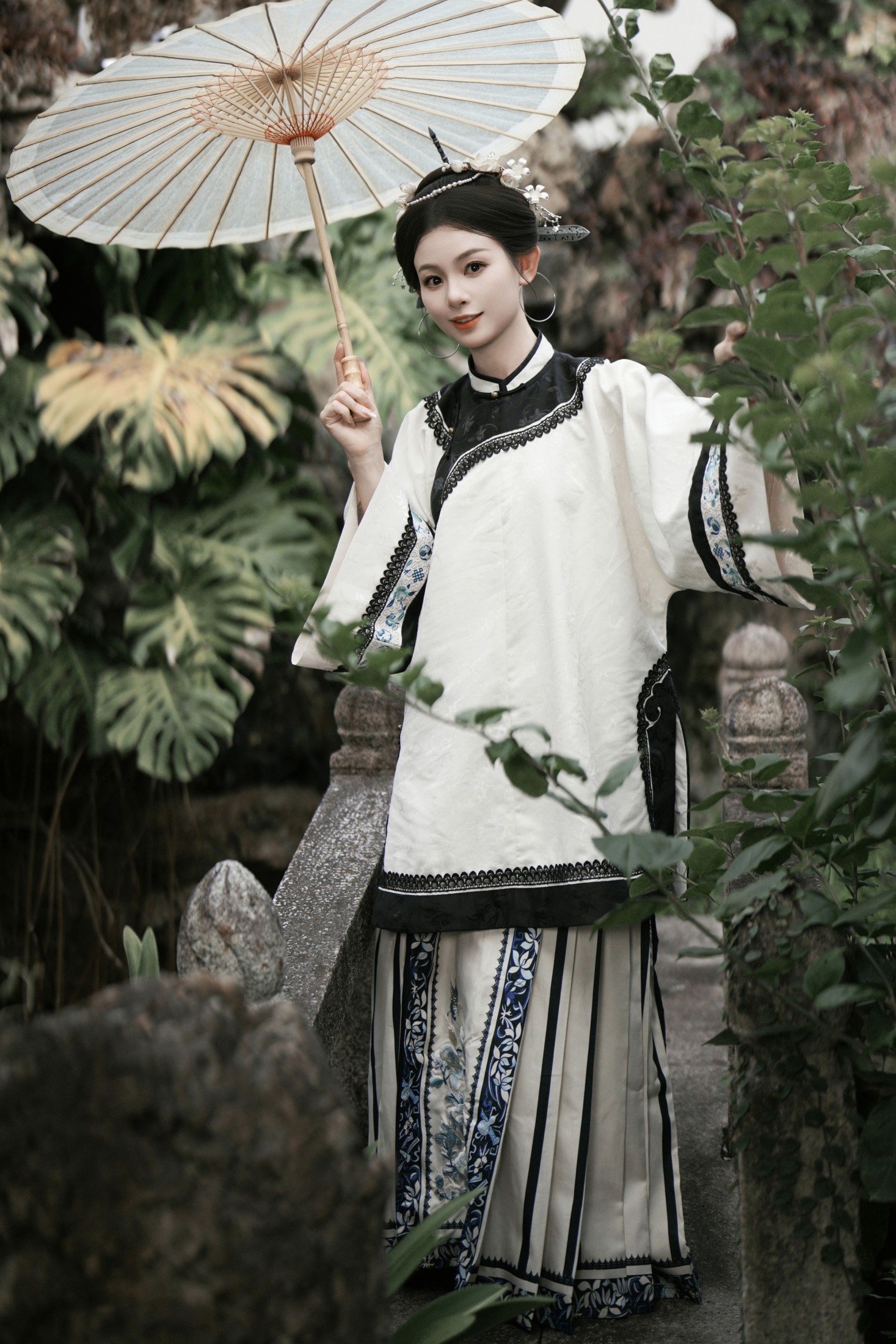 图片[4] - 洛宁-唐 - 《三把刀人像拍摄（黑白双煞）》[27P] - 机器猫次元 - 机器猫次元