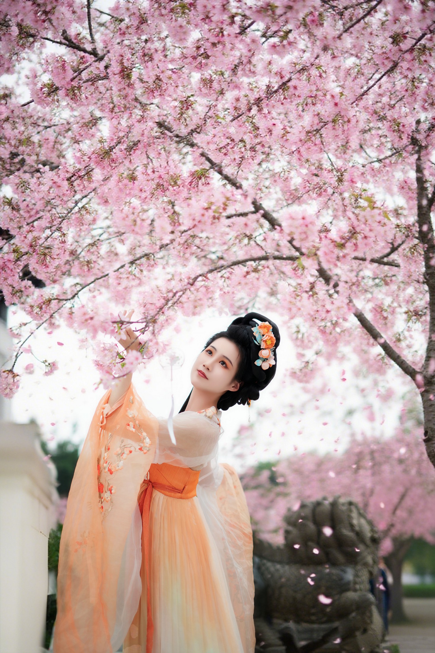 图片[1] - 艳子 - 《樱花树下》[18P] - 机器猫次元 - 机器猫次元