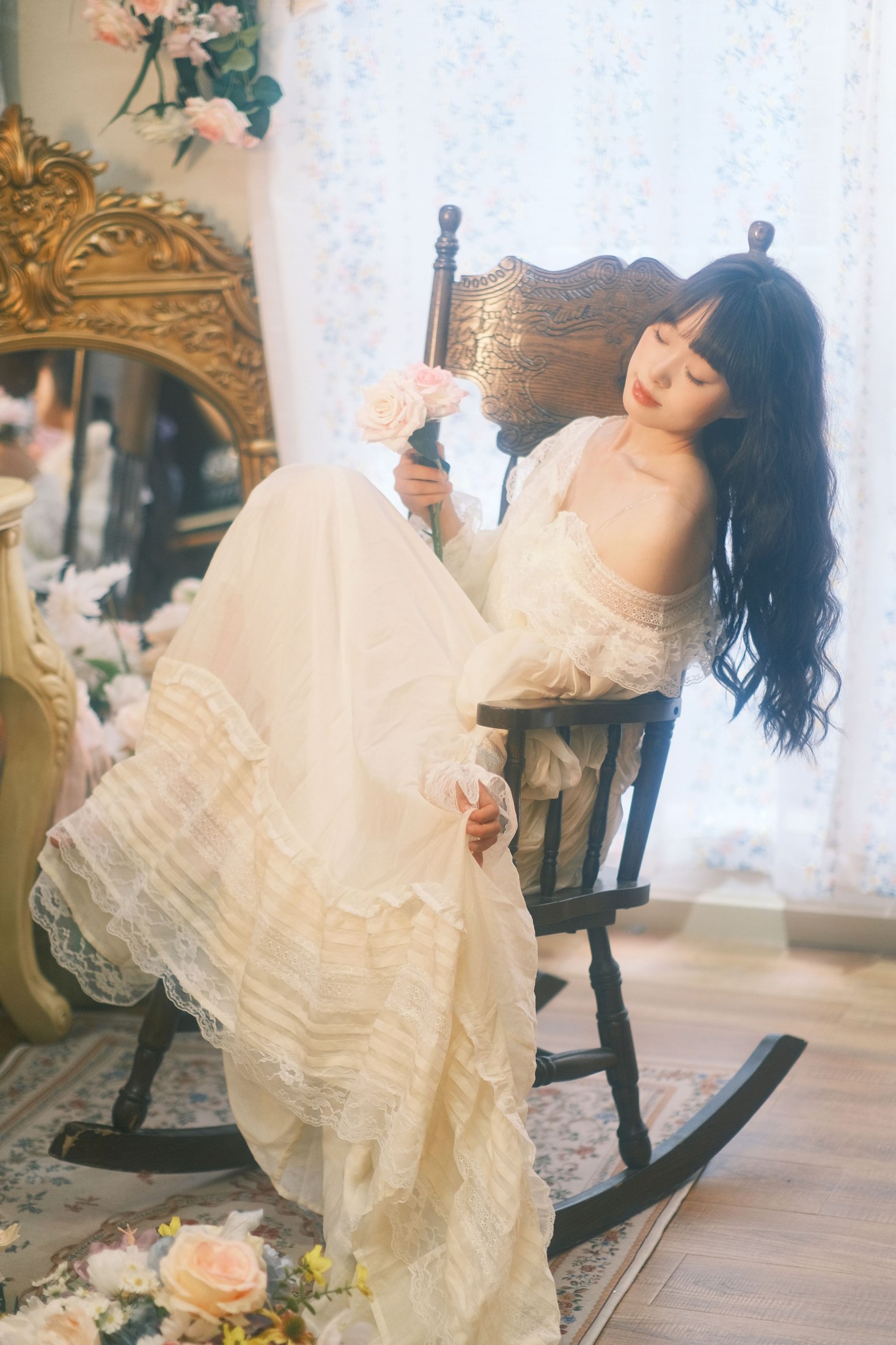 图片[1] - 椰汁 - 《温柔法式花房少女》[21P] - 机器猫次元 - 机器猫次元