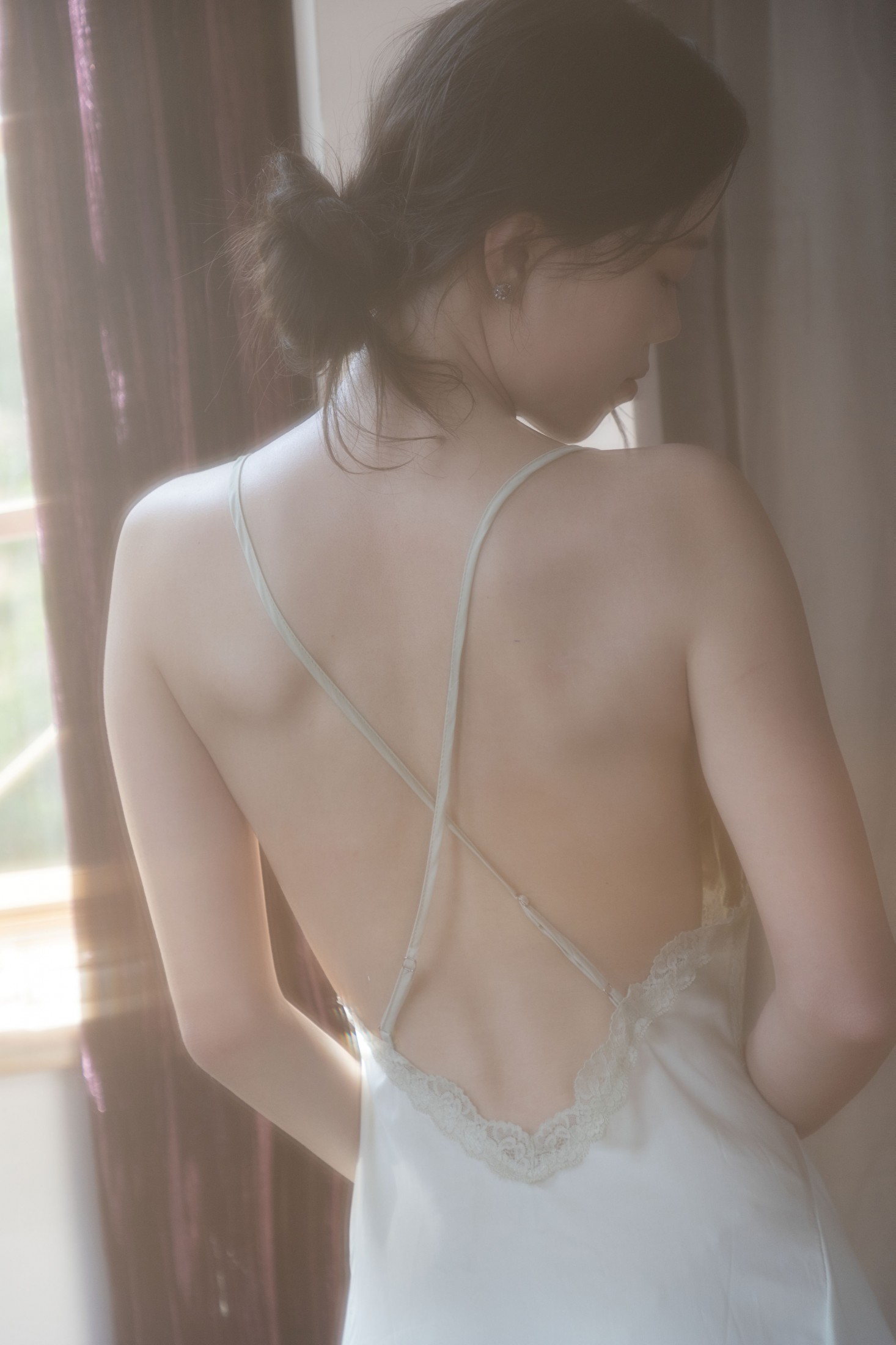 图片[5] - 解云花 - 《夏季结束前在老房子里的身体记录》[15P] - 机器猫次元 - 机器猫次元