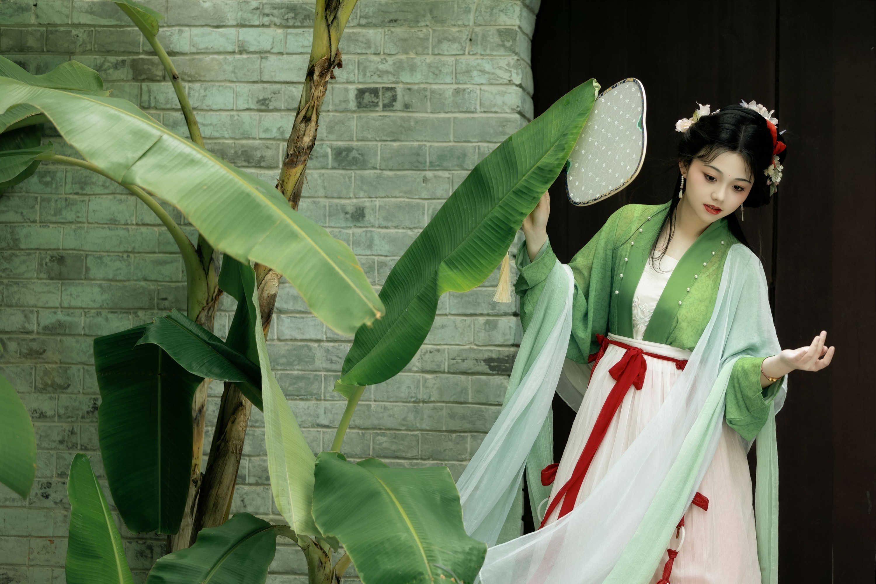 图片[1] - 谨陬捌 - 《蕉叶潇潇》[14P] - 机器猫次元 - 机器猫次元