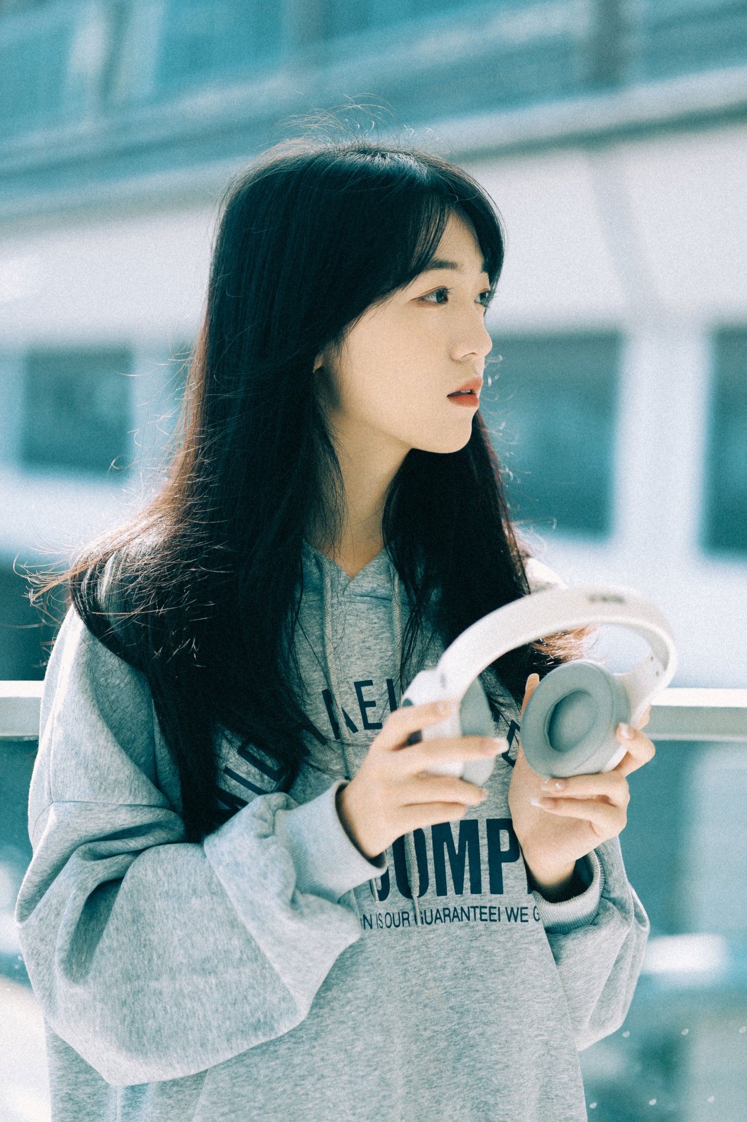 图片[1] - 冬瓜 - 《地铁站》[15P] - 机器猫次元 - 机器猫次元