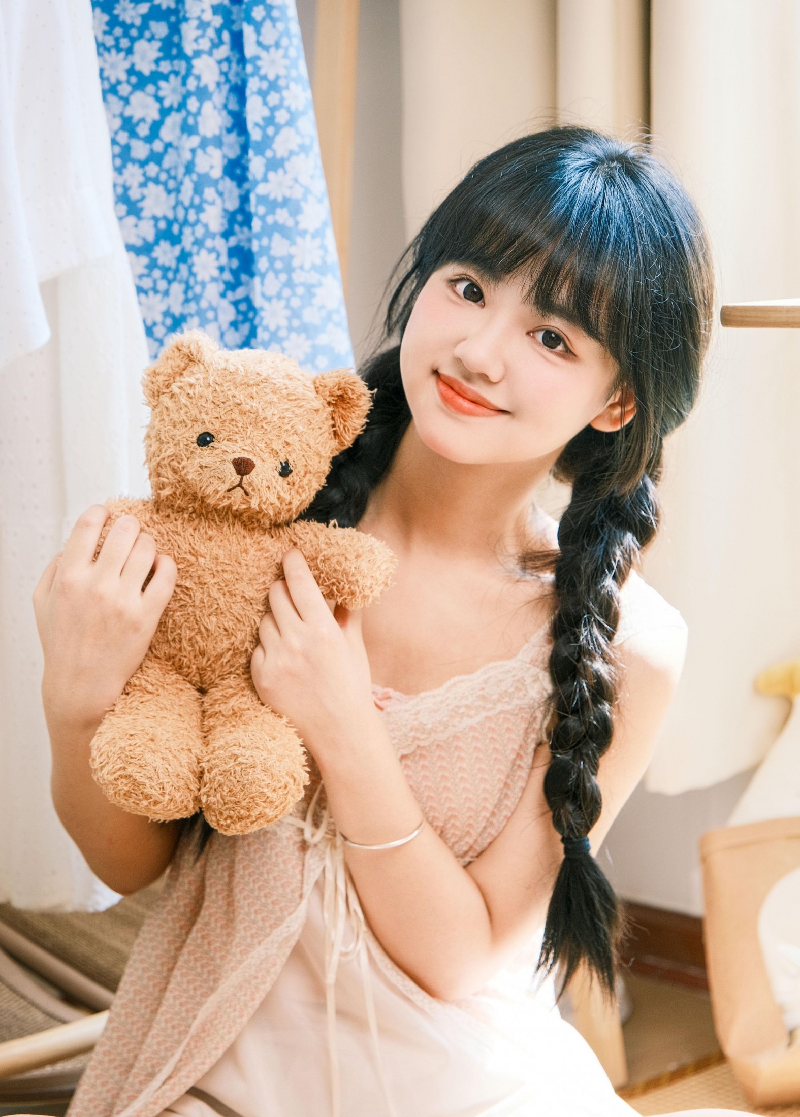 图片[2] - 小梨花儿 - 《日系少女居家拍照》[27P] - 机器猫次元 - 机器猫次元