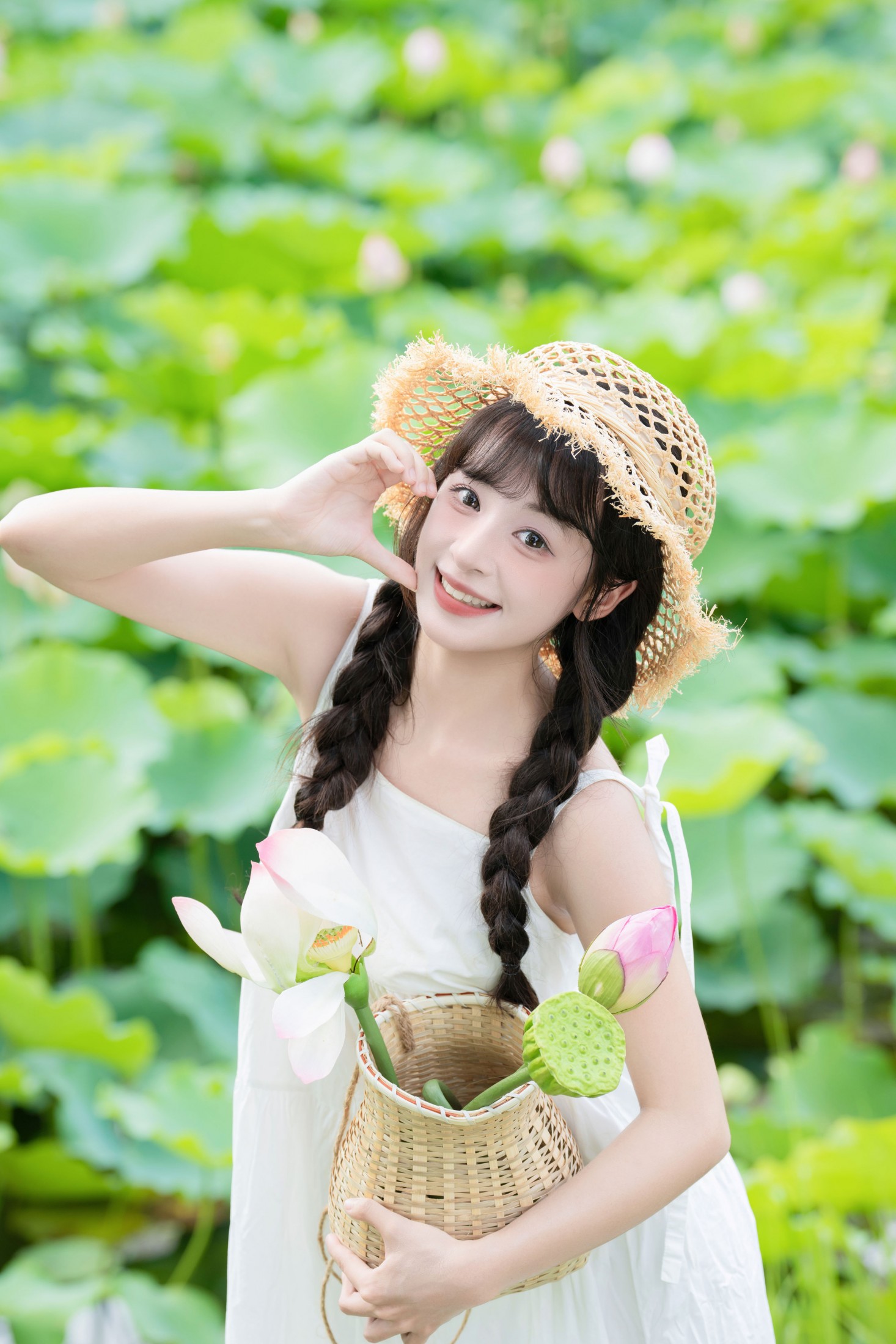 图片[7] - 夏芋小年 - 《荷塘》[27P] - 机器猫次元 - 机器猫次元