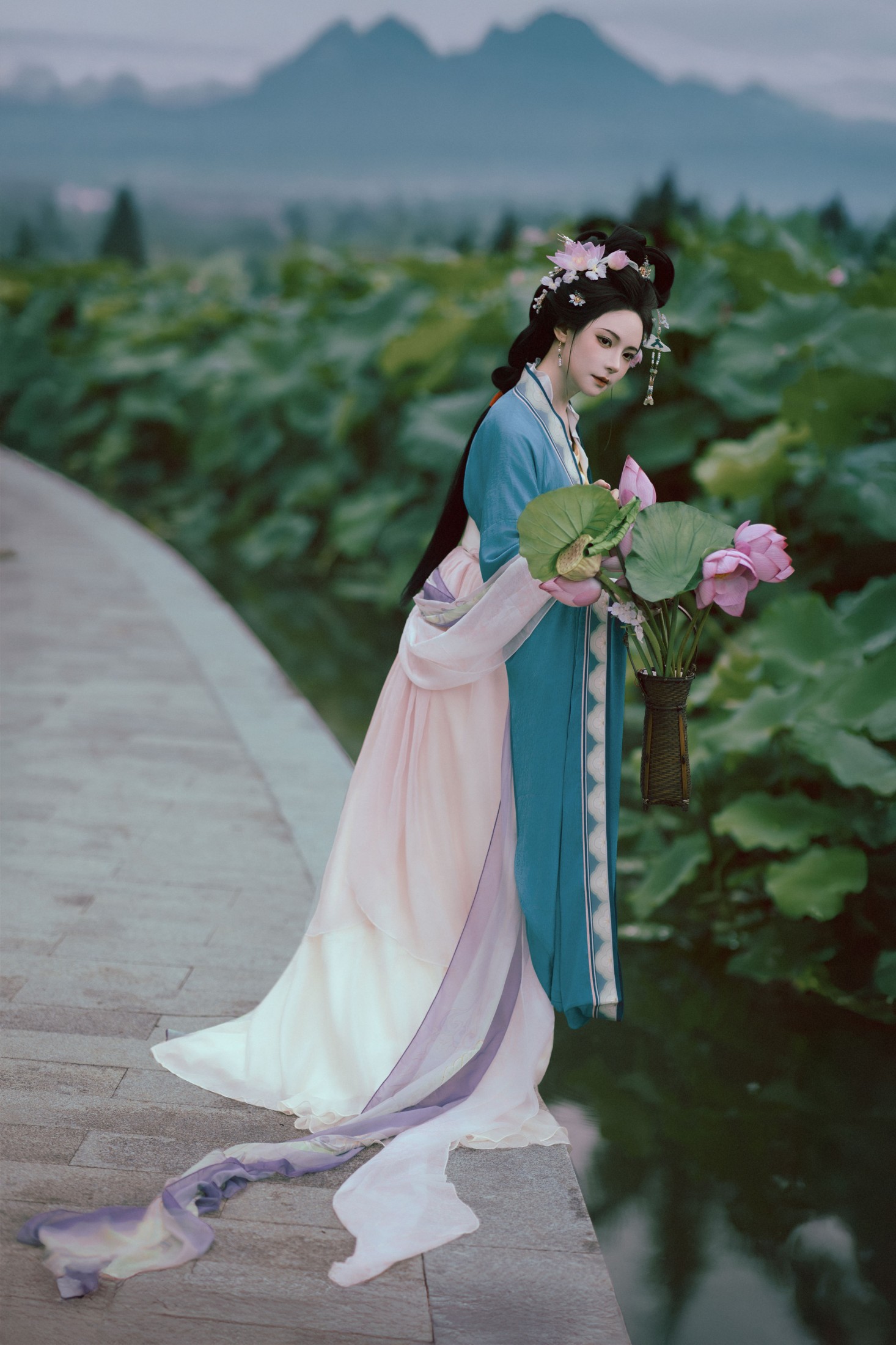 图片[4] - 爱莫离 - 《荷香》[26P] - 机器猫次元 - 机器猫次元