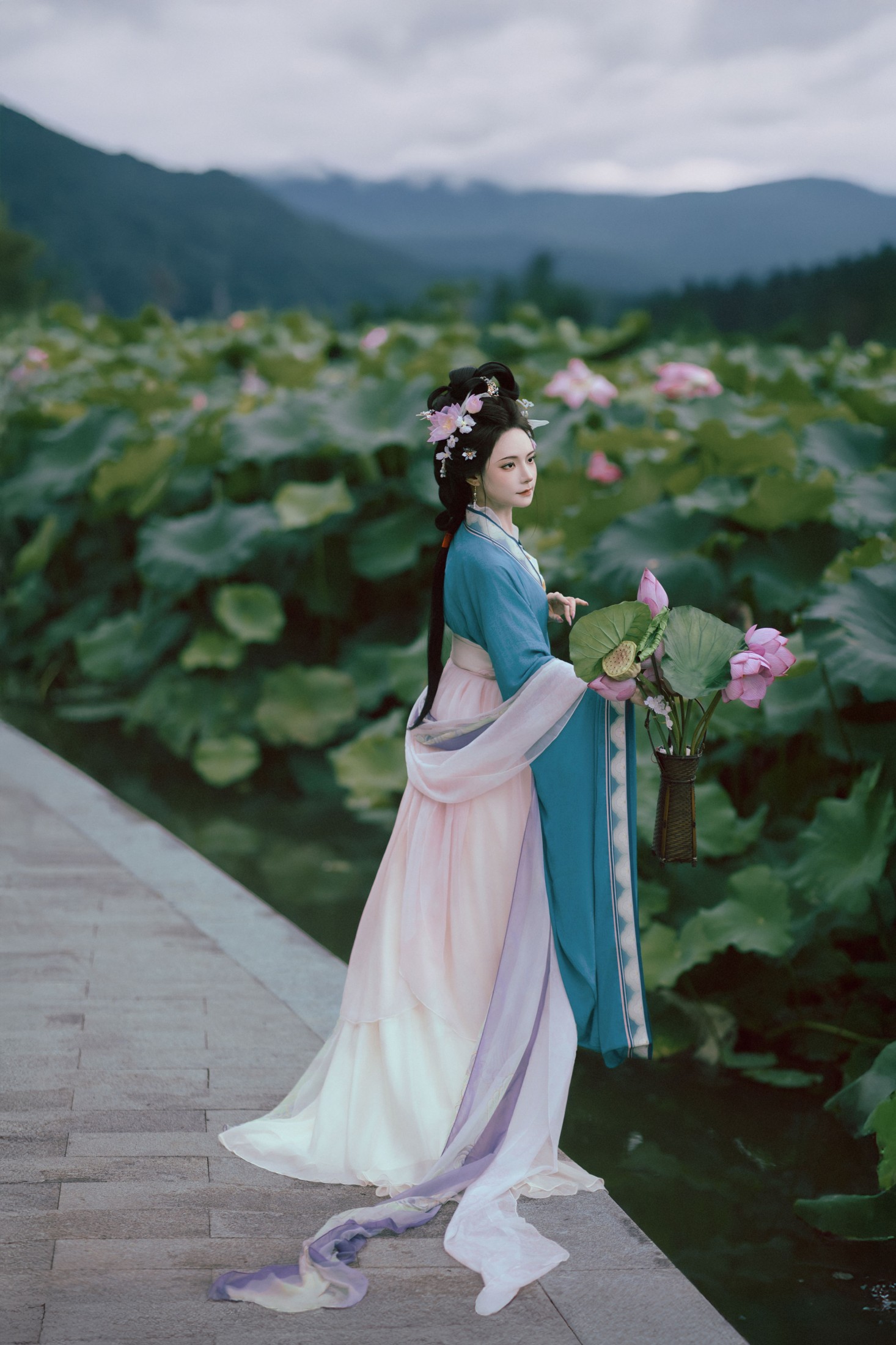 图片[3] - 爱莫离 - 《荷香》[26P] - 机器猫次元 - 机器猫次元