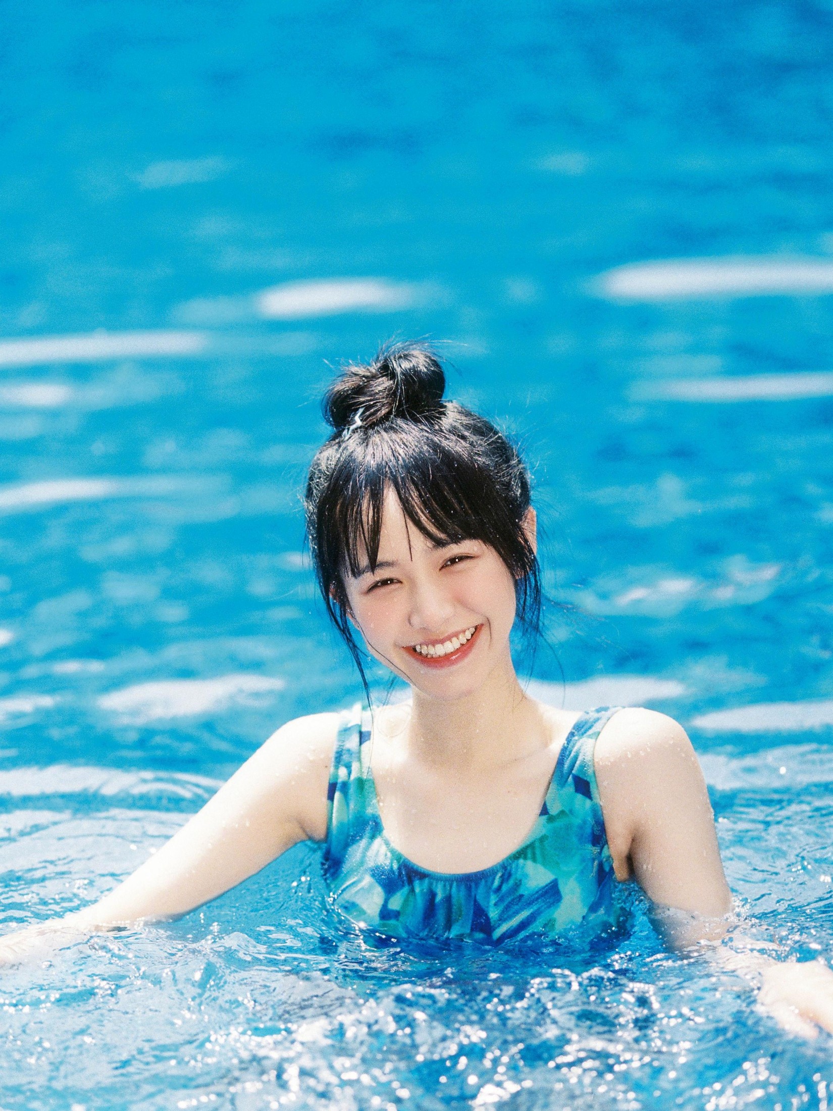 图片[2] - 快乐苏苏 - 《夏日泳池》[15P] - 机器猫次元 - 机器猫次元