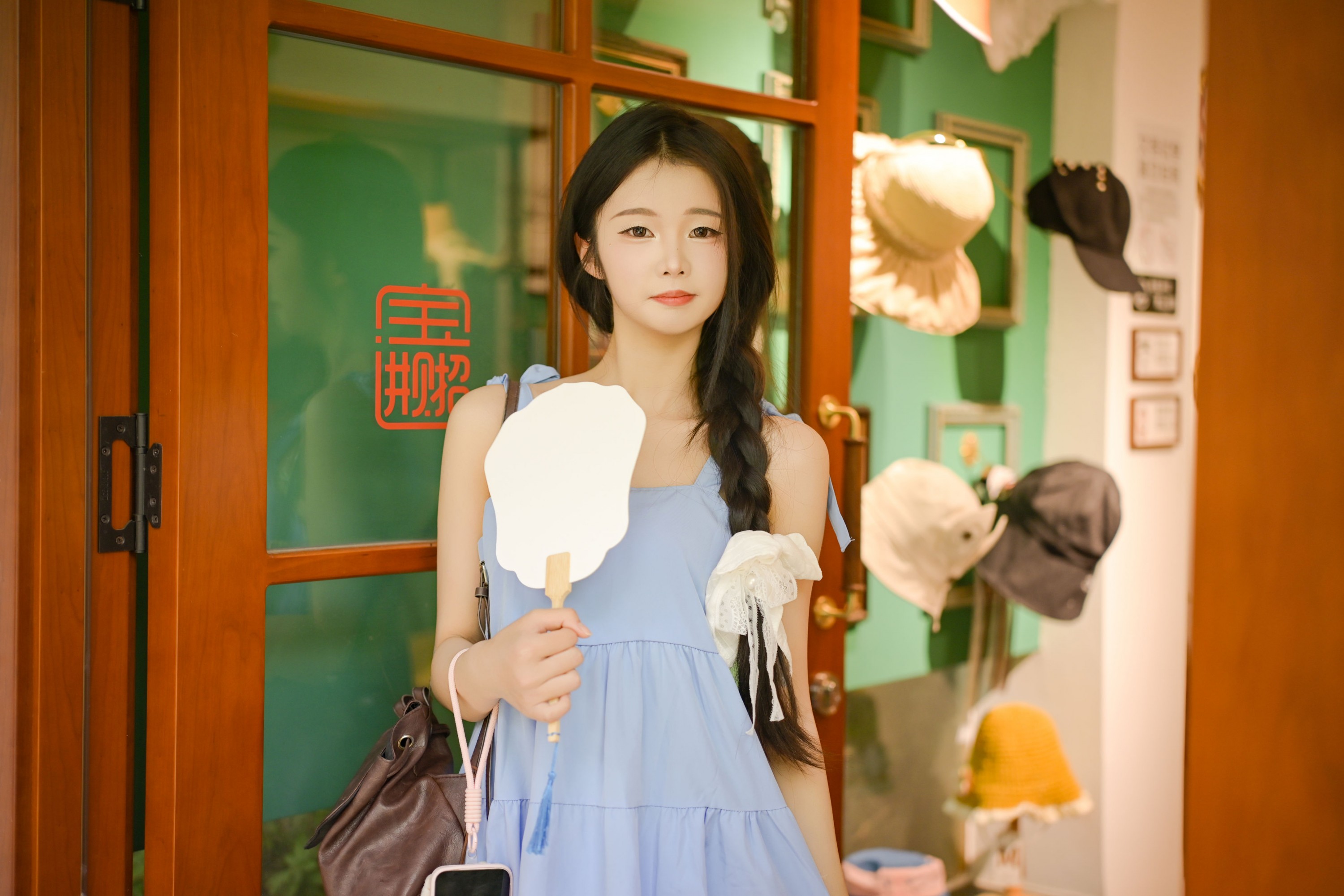 图片[1] - 艾青 - 《楼台小憩》[25P] - 机器猫次元 - 机器猫次元