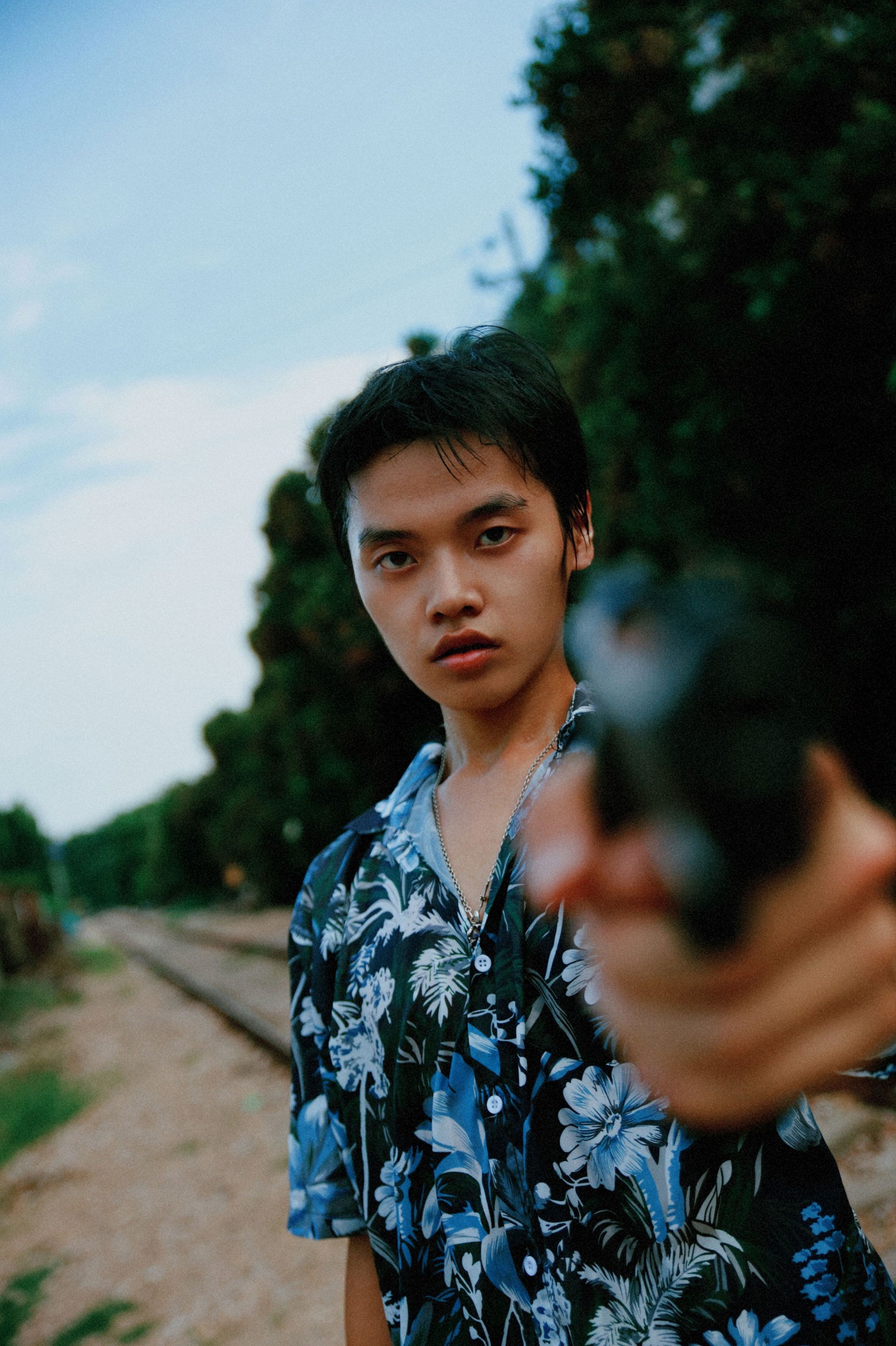 图片[4] - - 《冲破束缚的男孩》[18P] - 机器猫次元 - 机器猫次元