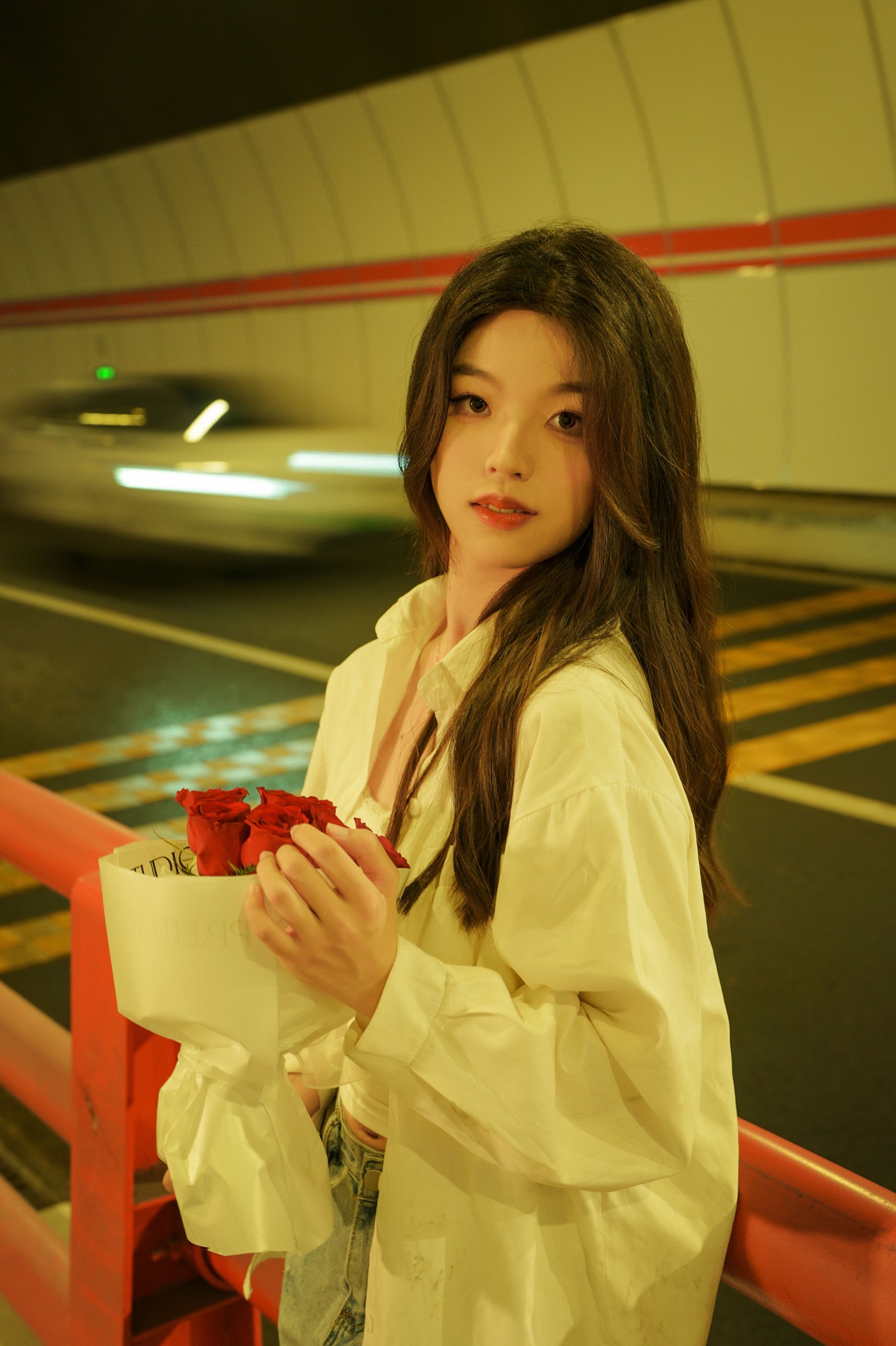 图片[8] - 杨琳 - 《隧道港风人像拍摄-杨琳》[17P] - 机器猫次元 - 机器猫次元