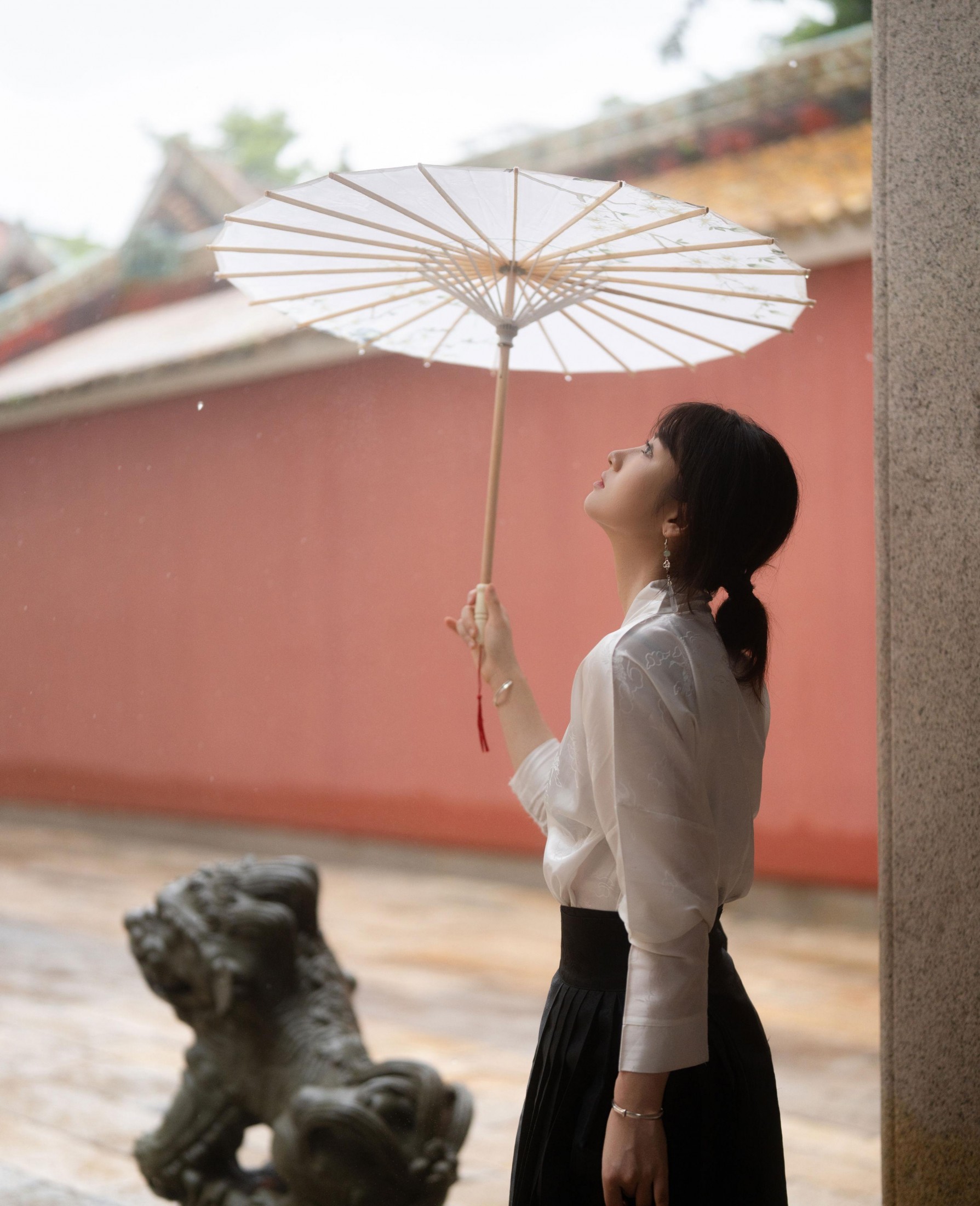 图片[2] - 泡泡小咩 - 《红墙与马面裙》[10P] - 机器猫次元 - 机器猫次元