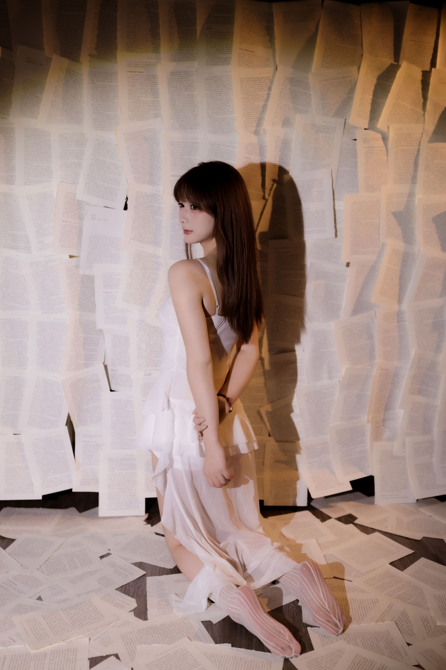 图片[4] - LILY - 《书页白裙》[24P] - 机器猫次元 - 机器猫次元
