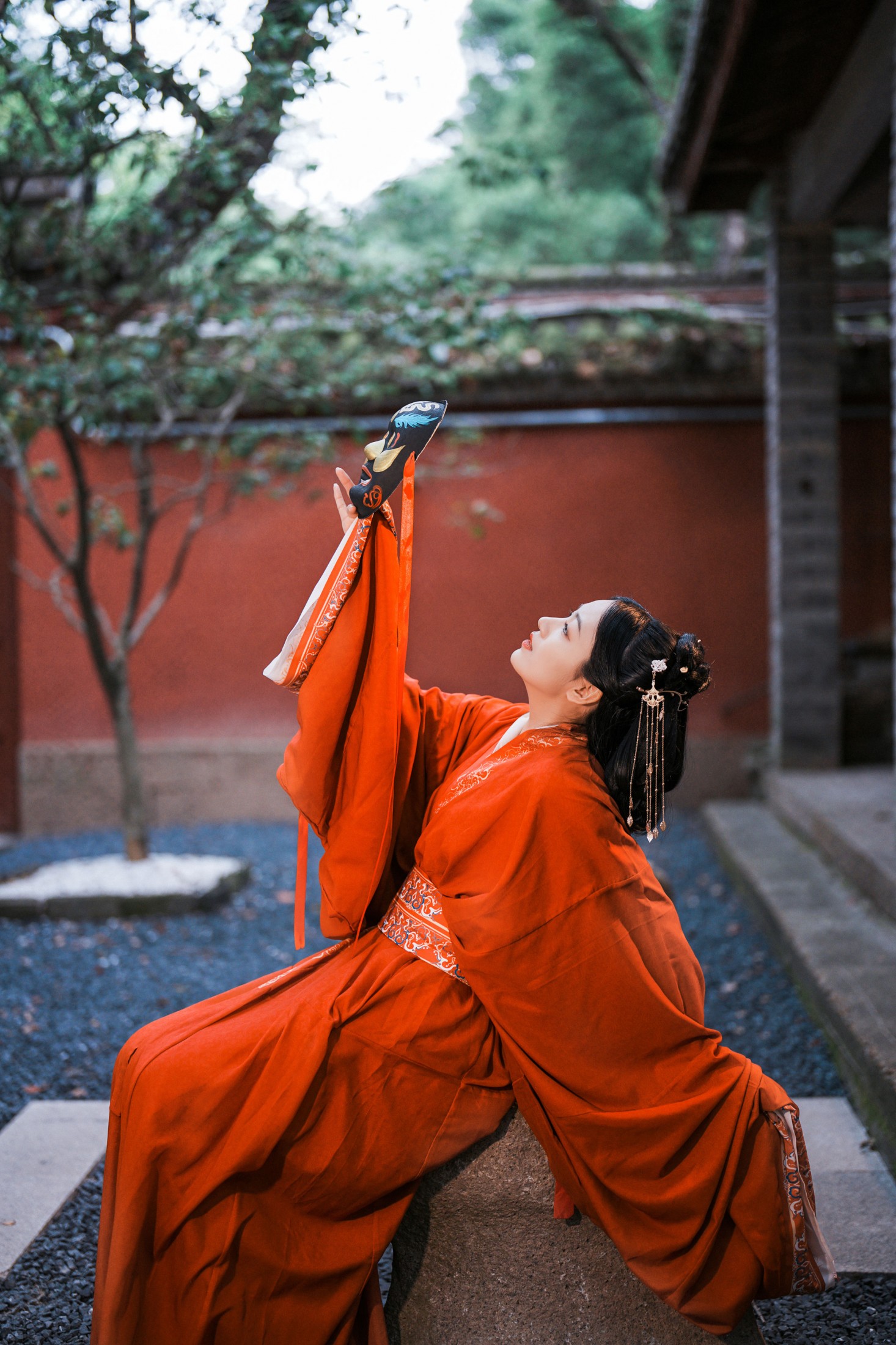 图片[8] - 藤_藤藤小姐 - 《古风人像拍摄-华林寺-温馨》[14P] - 机器猫次元 - 机器猫次元