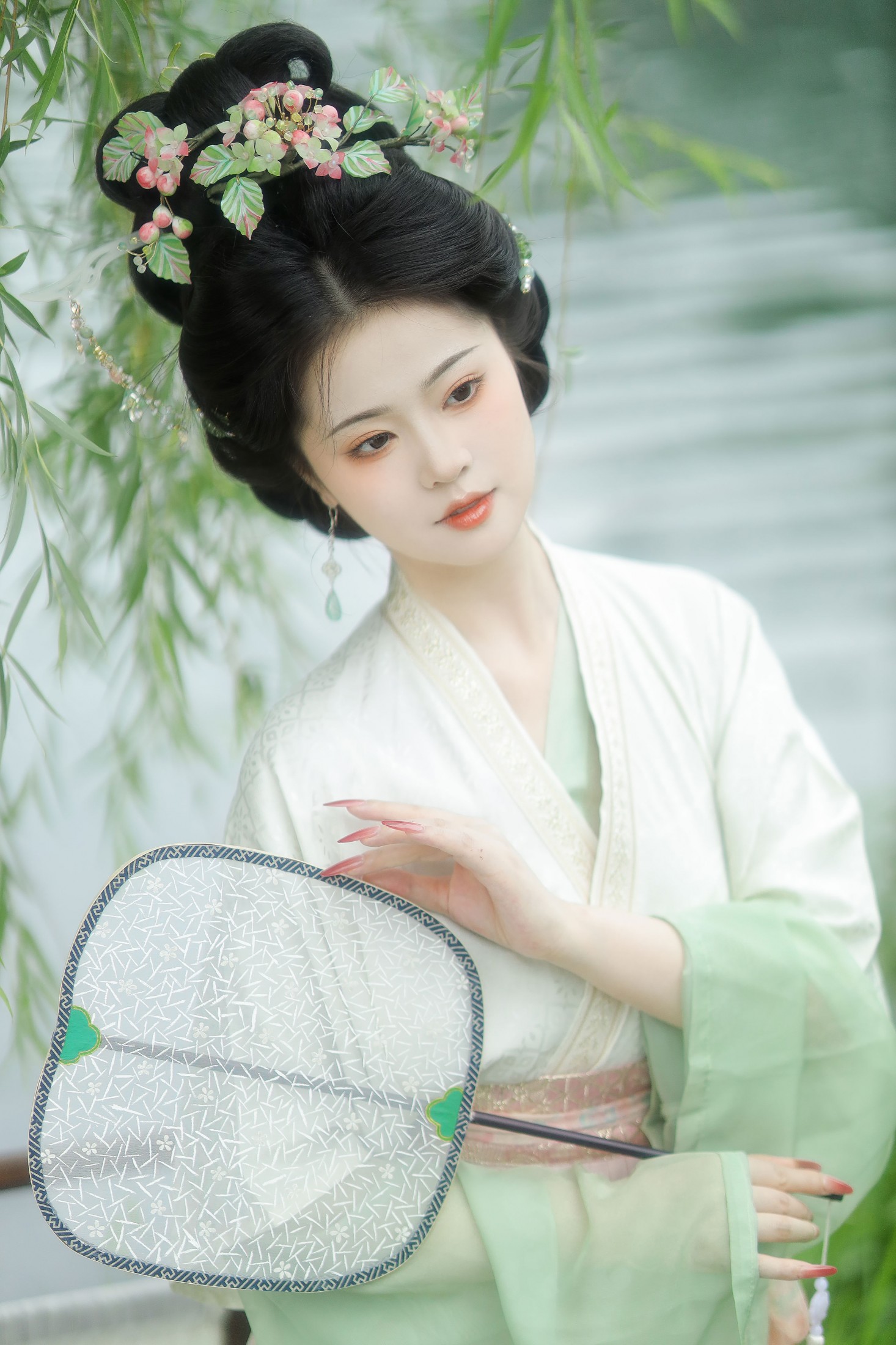 图片[6] - 韫桉 - 《所谓伊人，在水一方》[10P] - 机器猫次元 - 机器猫次元