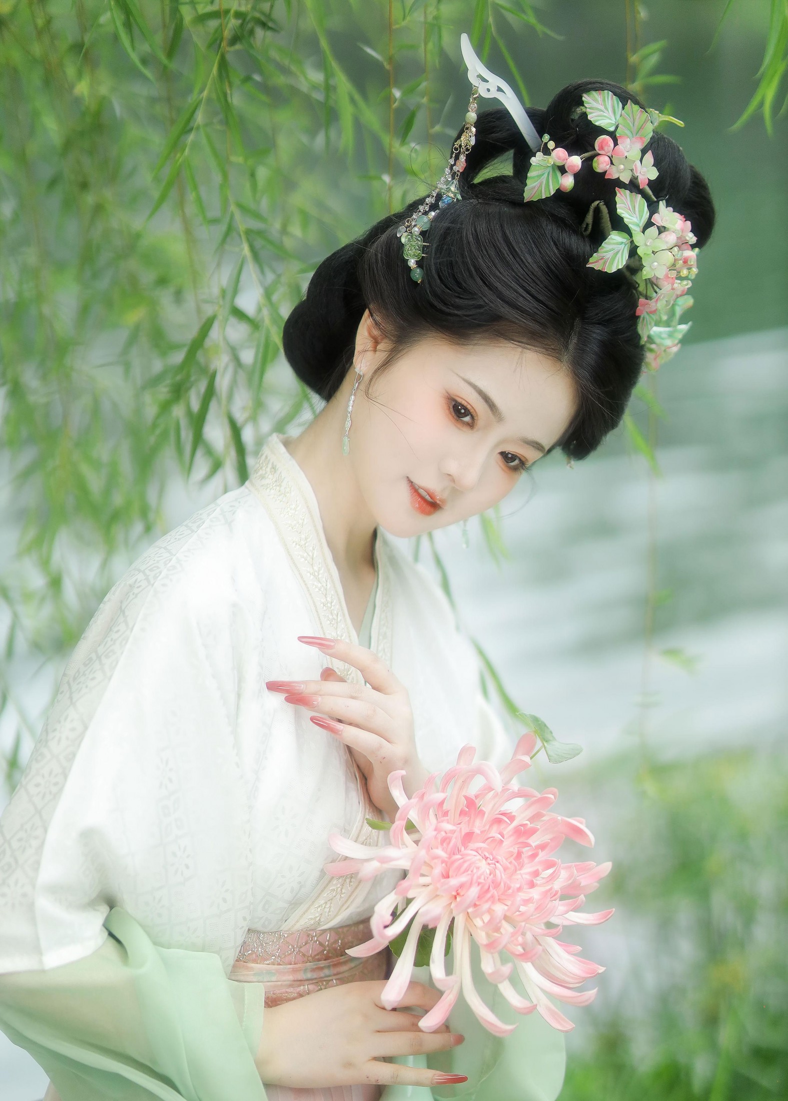 图片[2] - 韫桉 - 《所谓伊人，在水一方》[10P] - 机器猫次元 - 机器猫次元