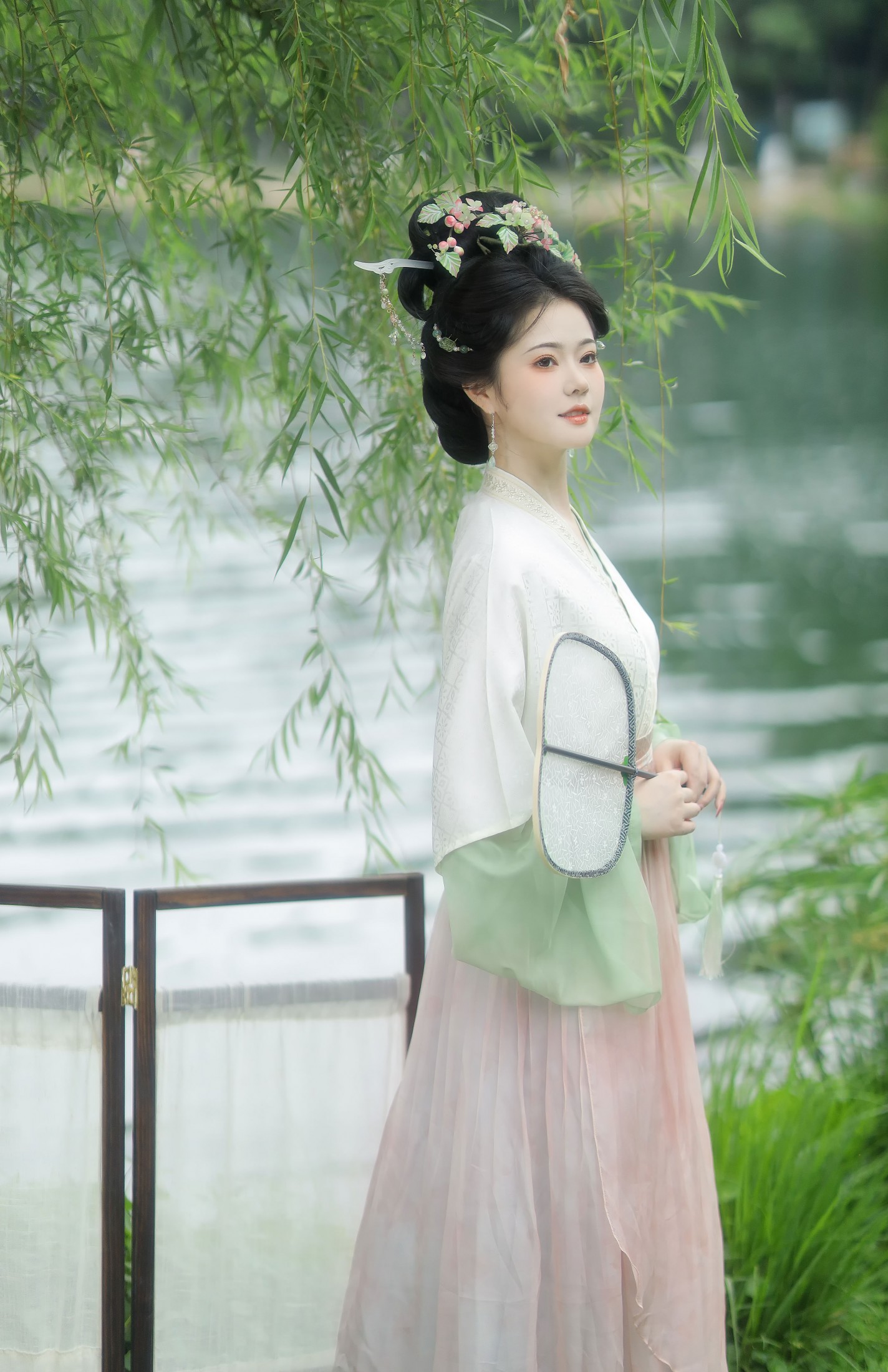 图片[7] - 韫桉 - 《所谓伊人，在水一方》[10P] - 机器猫次元 - 机器猫次元