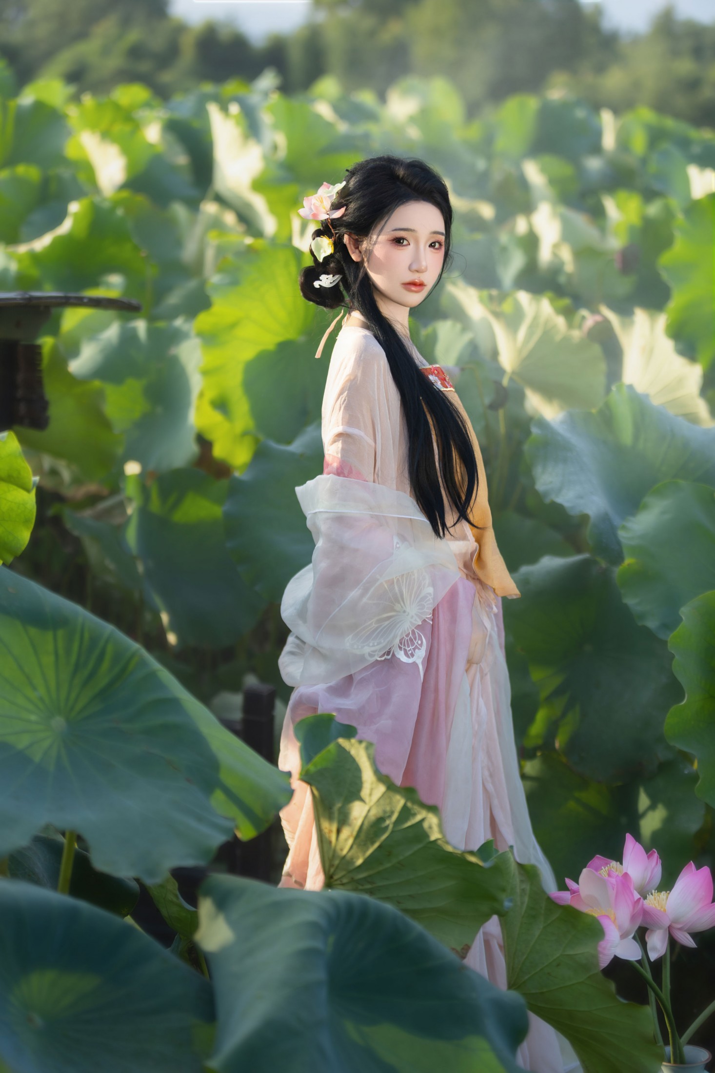 图片[4] - - 《荷香沁骨，美人入画》[13P] - 机器猫次元 - 机器猫次元