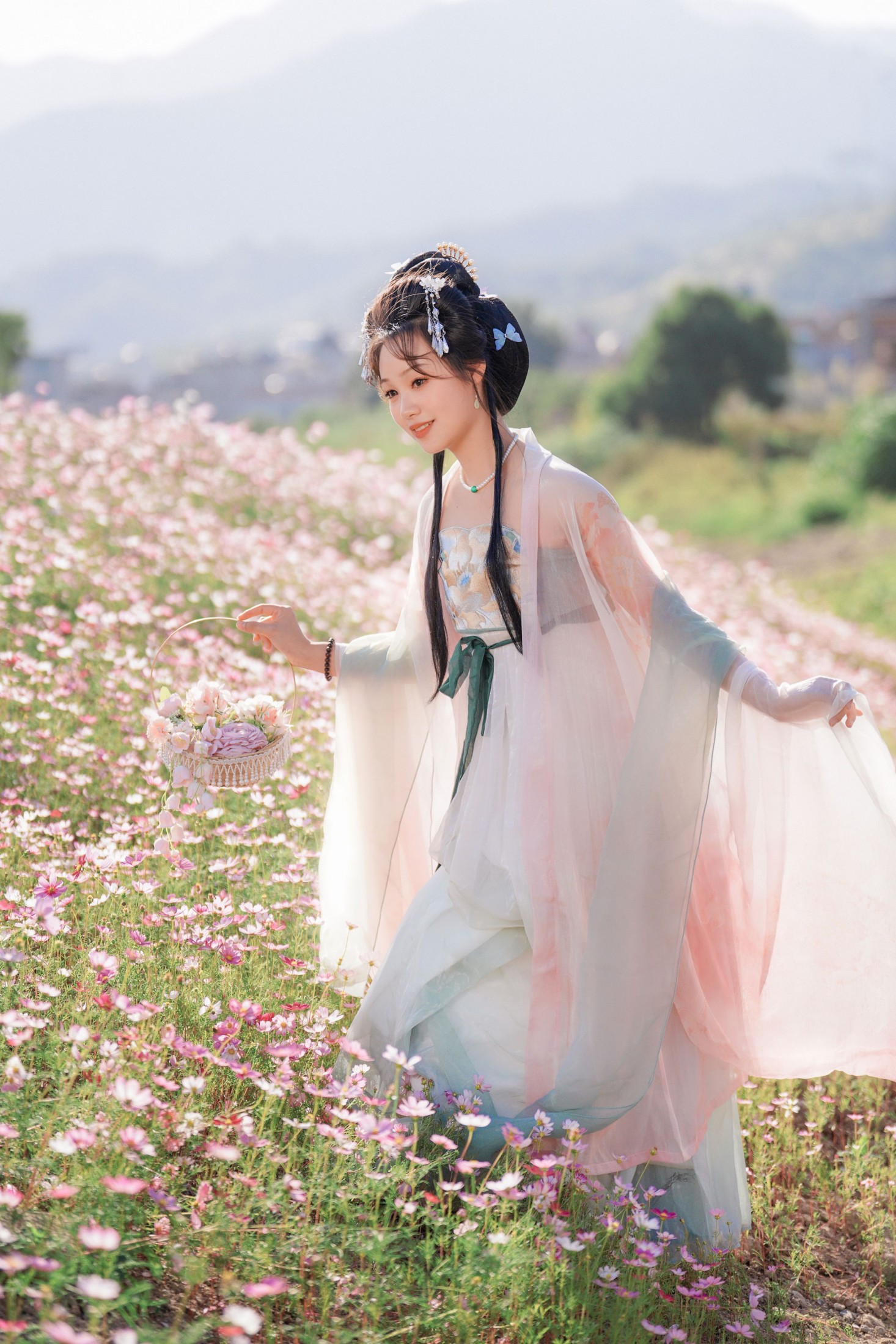 图片[5] - 泱泱泱呀 - 《古风人像拍摄-格桑花-泱泱》[26P] - 机器猫次元 - 机器猫次元