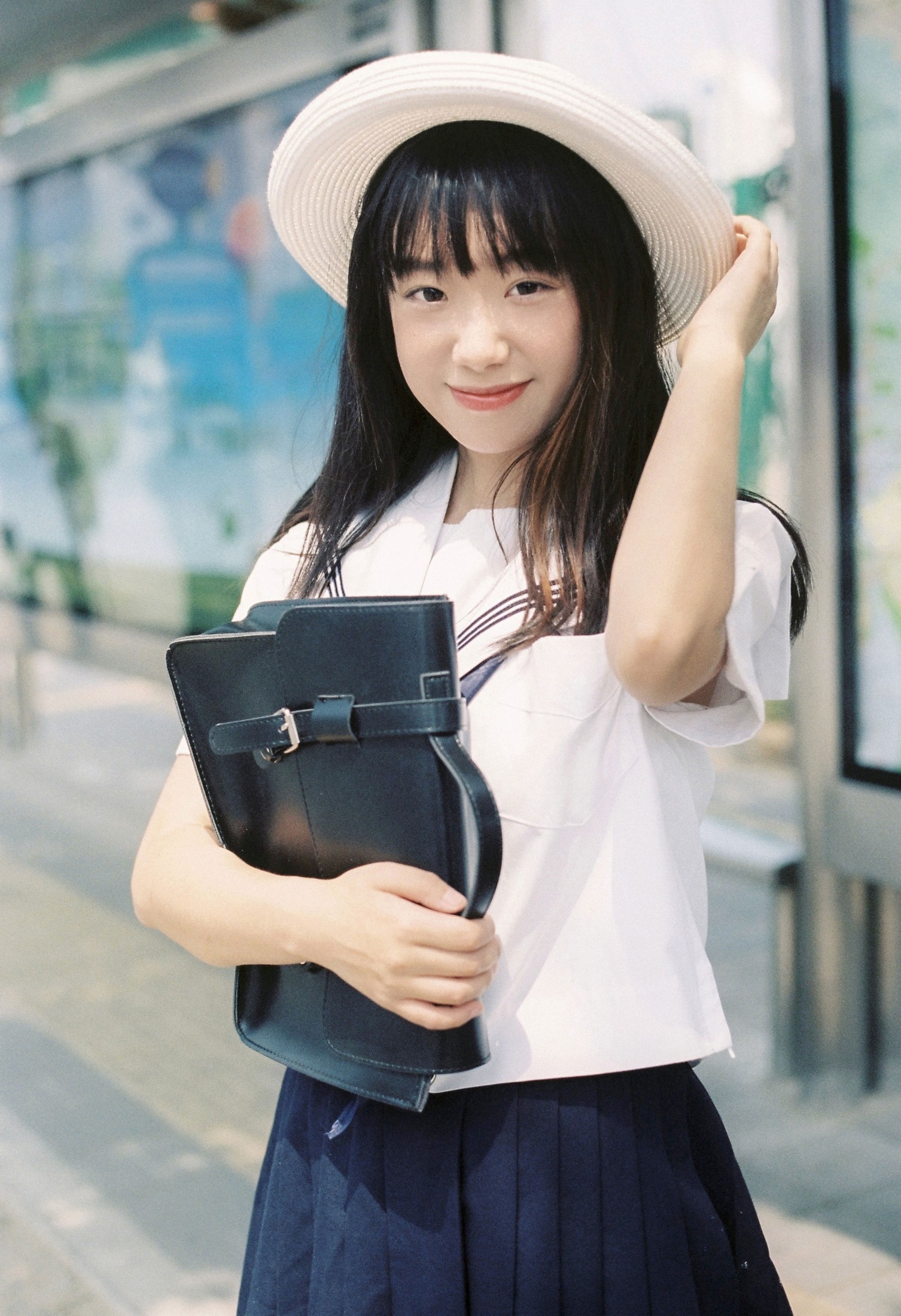 图片[5] - 百变兔小樱 - 《花和制服少女》[13P] - 机器猫次元 - 机器猫次元