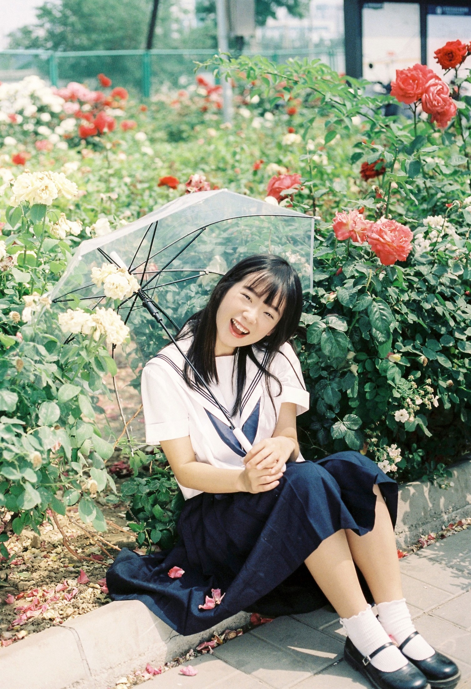 图片[1] - 百变兔小樱 - 《花和制服少女》[13P] - 机器猫次元 - 机器猫次元