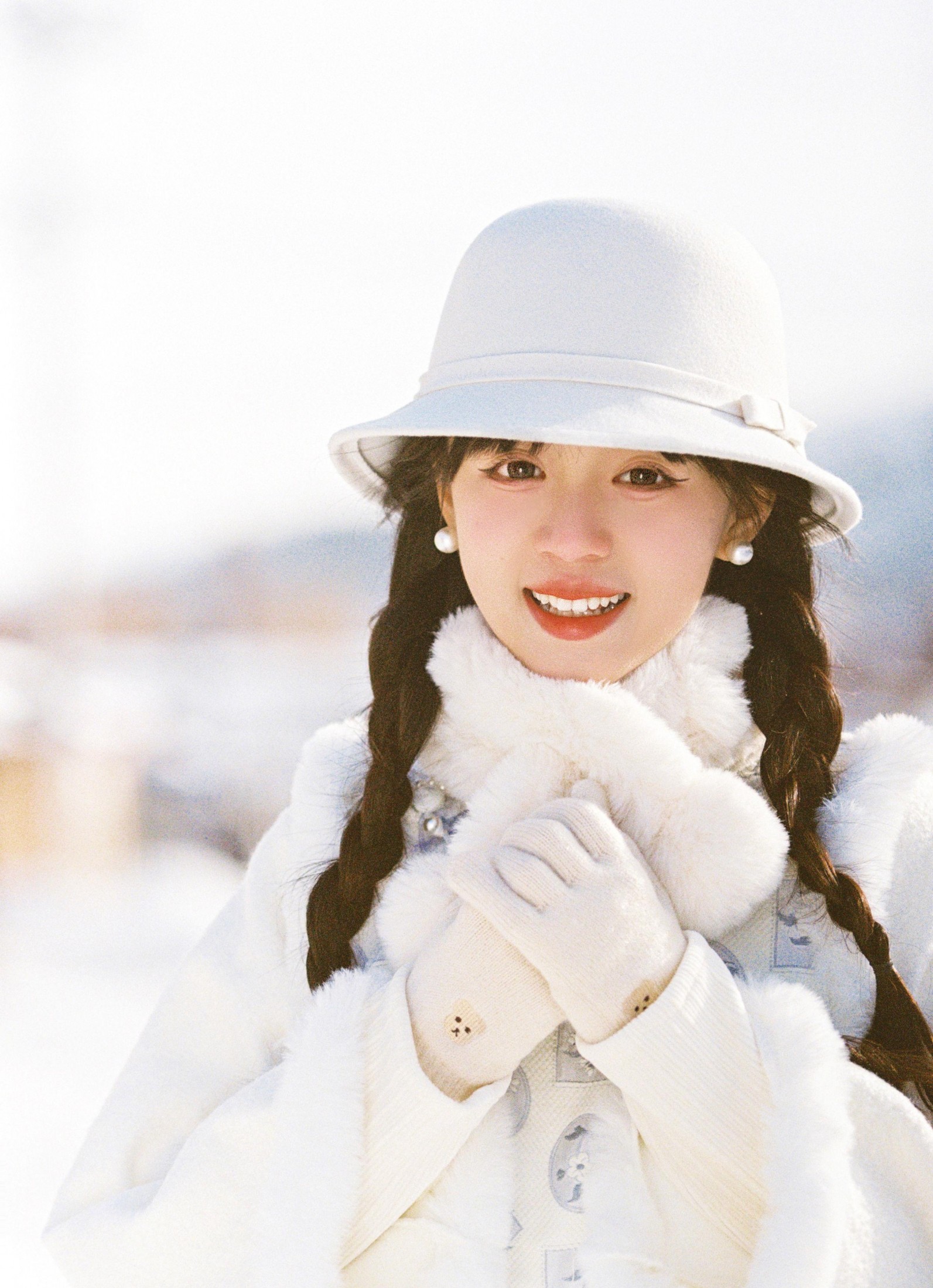 图片[2] - 美美晓鱼 - 《雪花》[12P] - 机器猫次元 - 机器猫次元