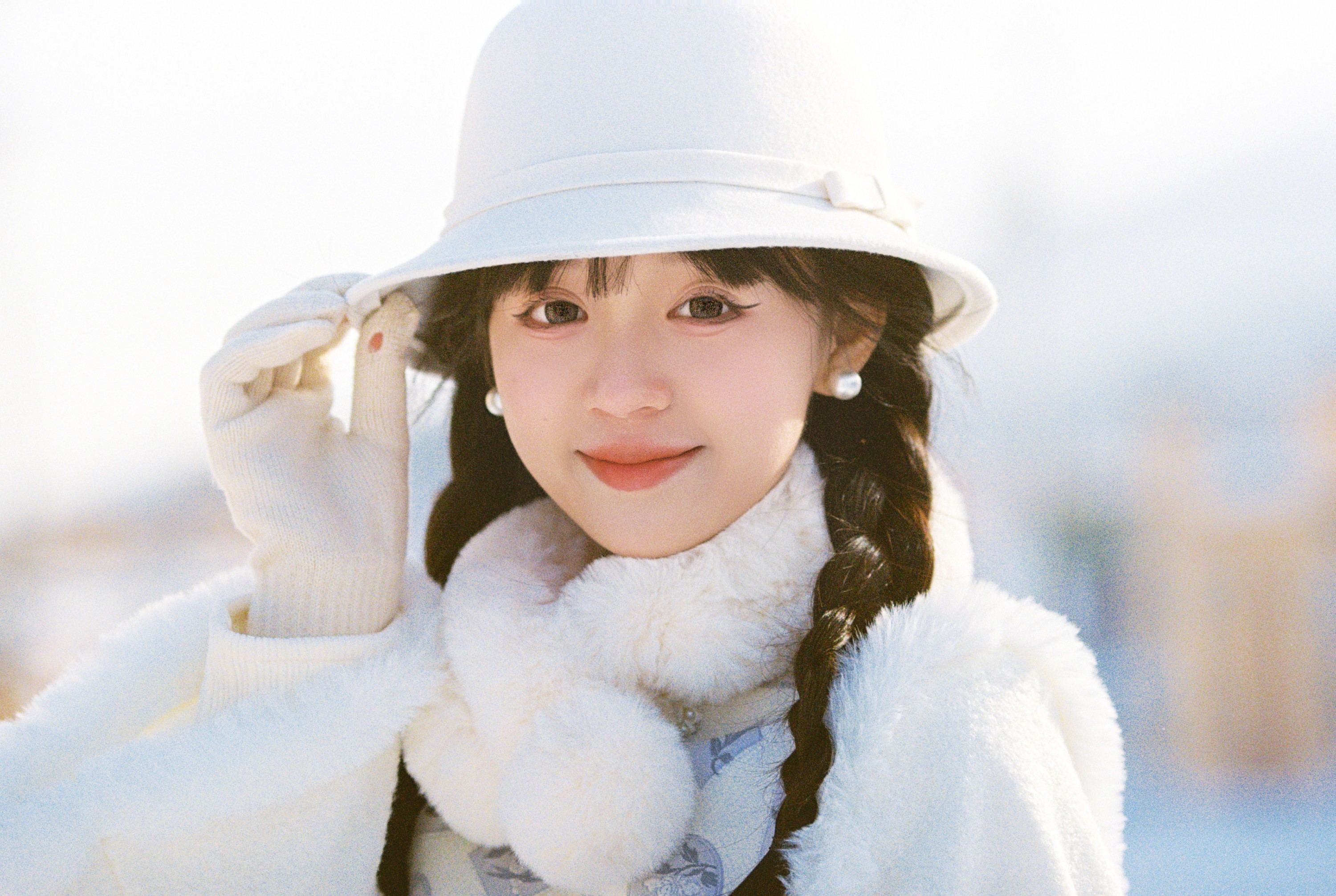 图片[1] - 美美晓鱼 - 《雪花》[12P] - 机器猫次元 - 机器猫次元