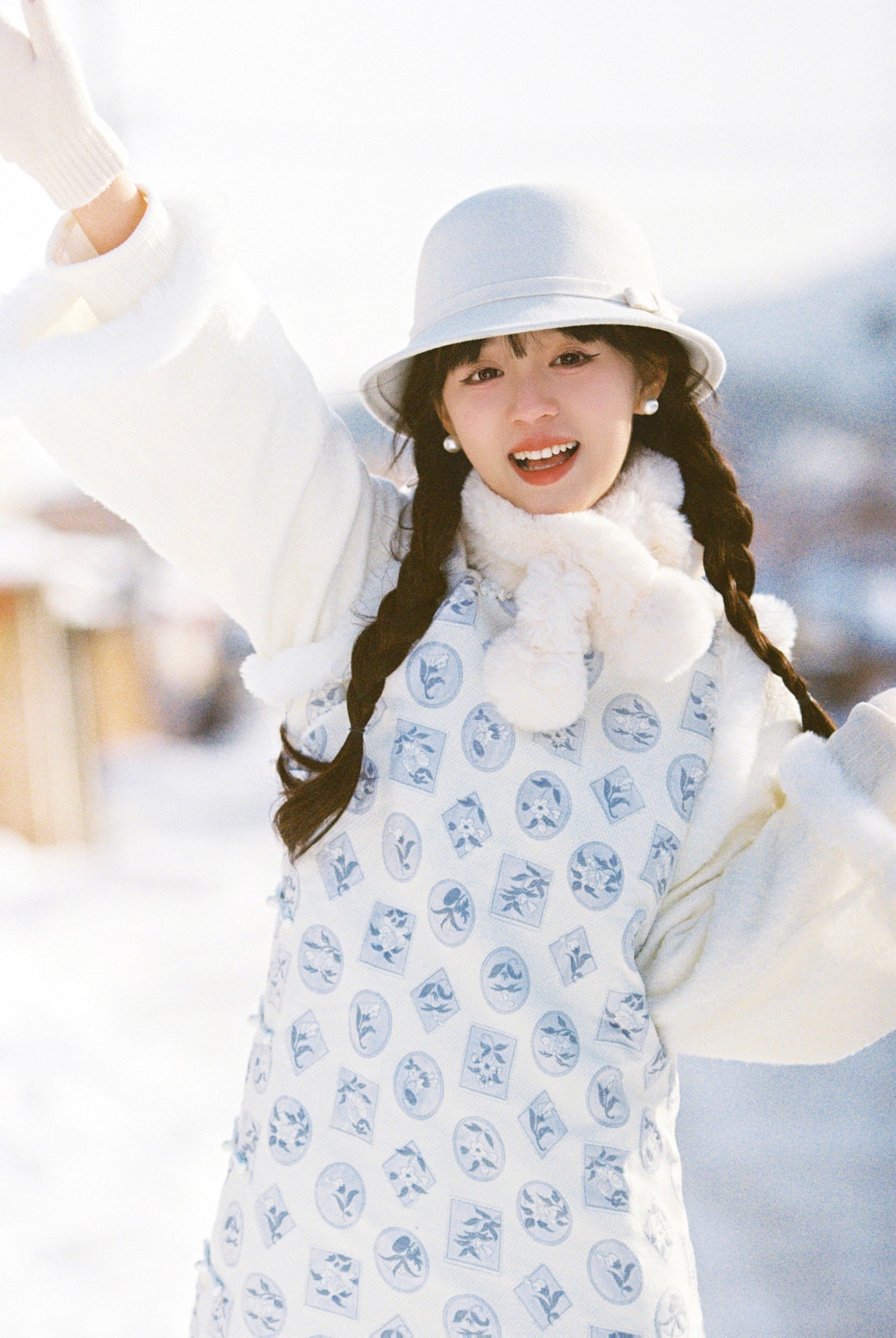 图片[4] - 美美晓鱼 - 《雪花》[12P] - 机器猫次元 - 机器猫次元
