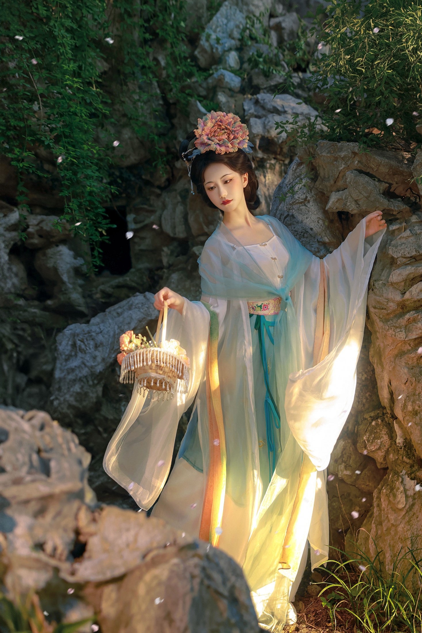 图片[1] - 《宋｜仕女图 “误入眉眼，可叹惊鸿”》[9P] - 机器猫次元 - 机器猫次元