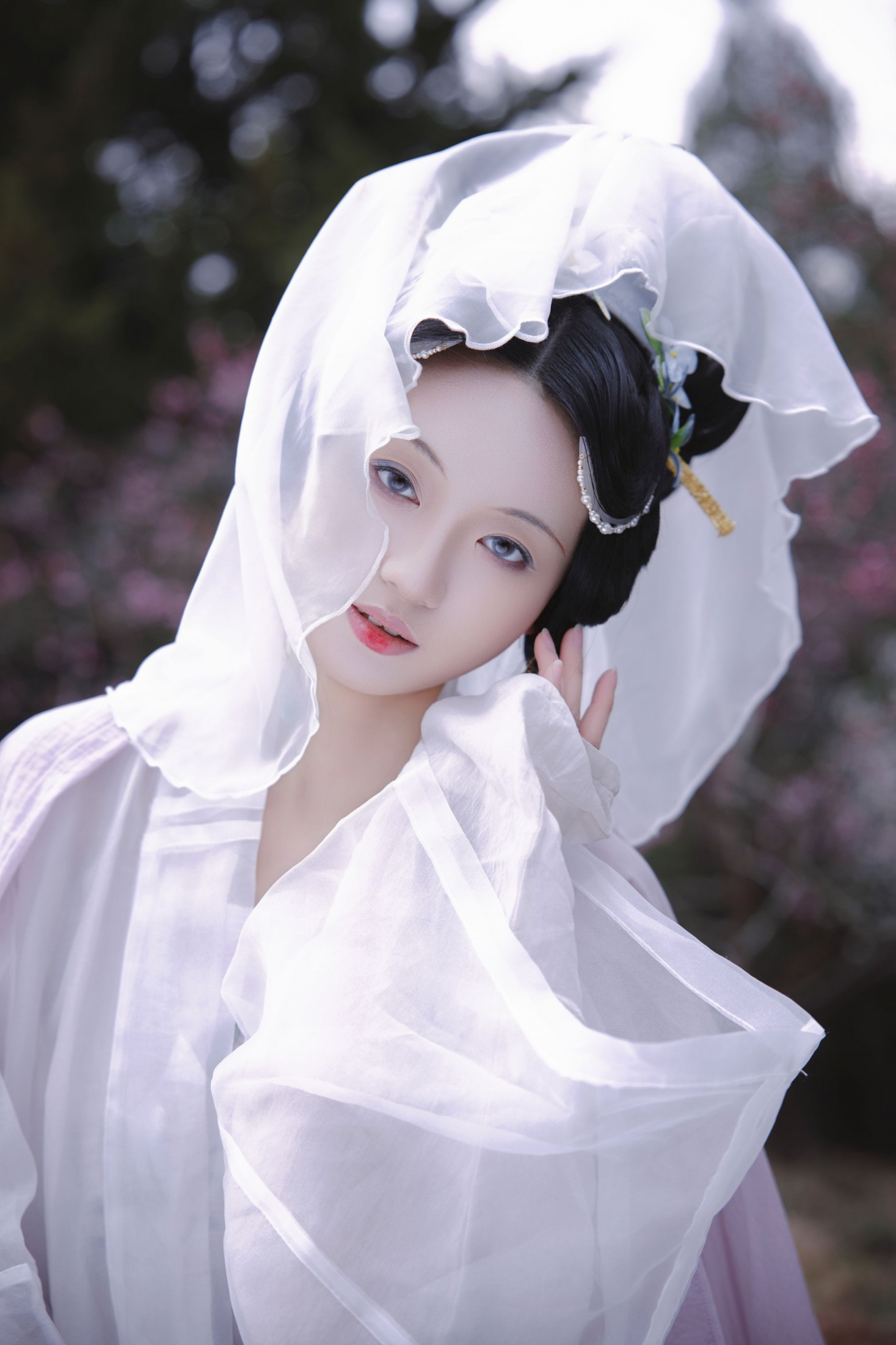 图片[1] - 观湳 - 《倚东风，一笑嫣然》[9P] - 机器猫次元 - 机器猫次元