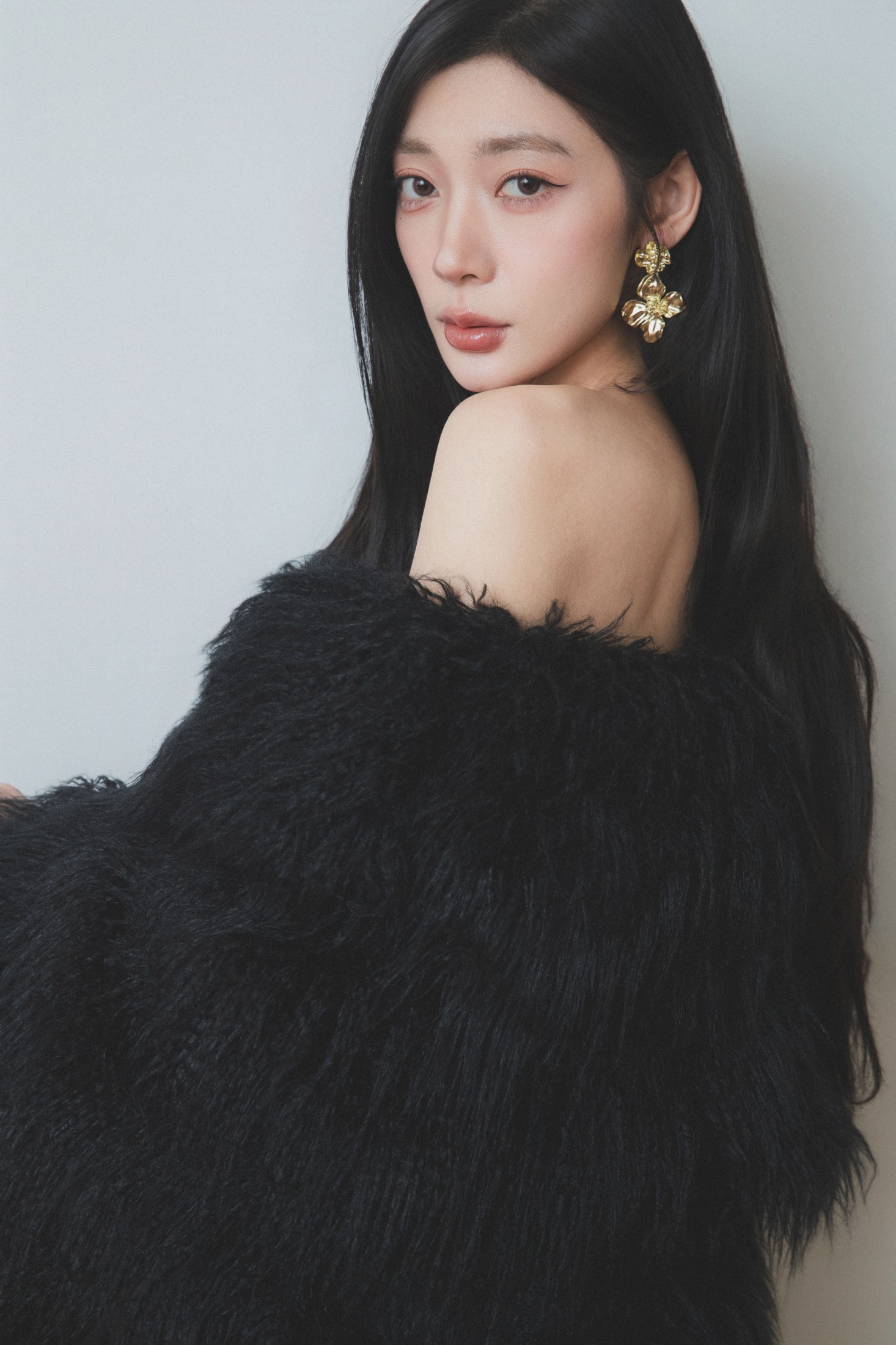 图片[4] - YFALA - 《Shadow》[18P] - 机器猫次元 - 机器猫次元