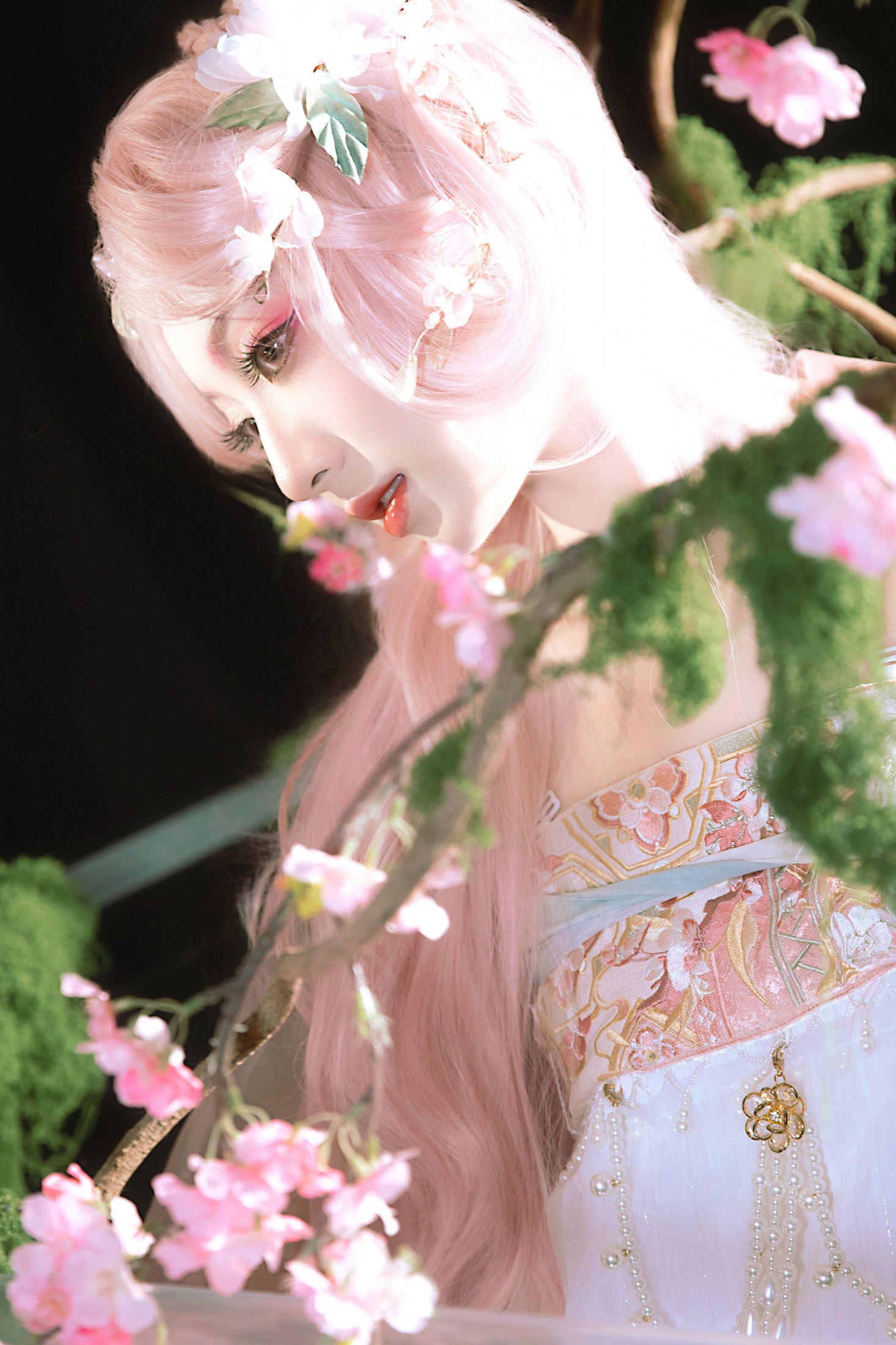 图片[3] - 九上天 - 《花房里的花成精了》[11P] - 机器猫次元 - 机器猫次元
