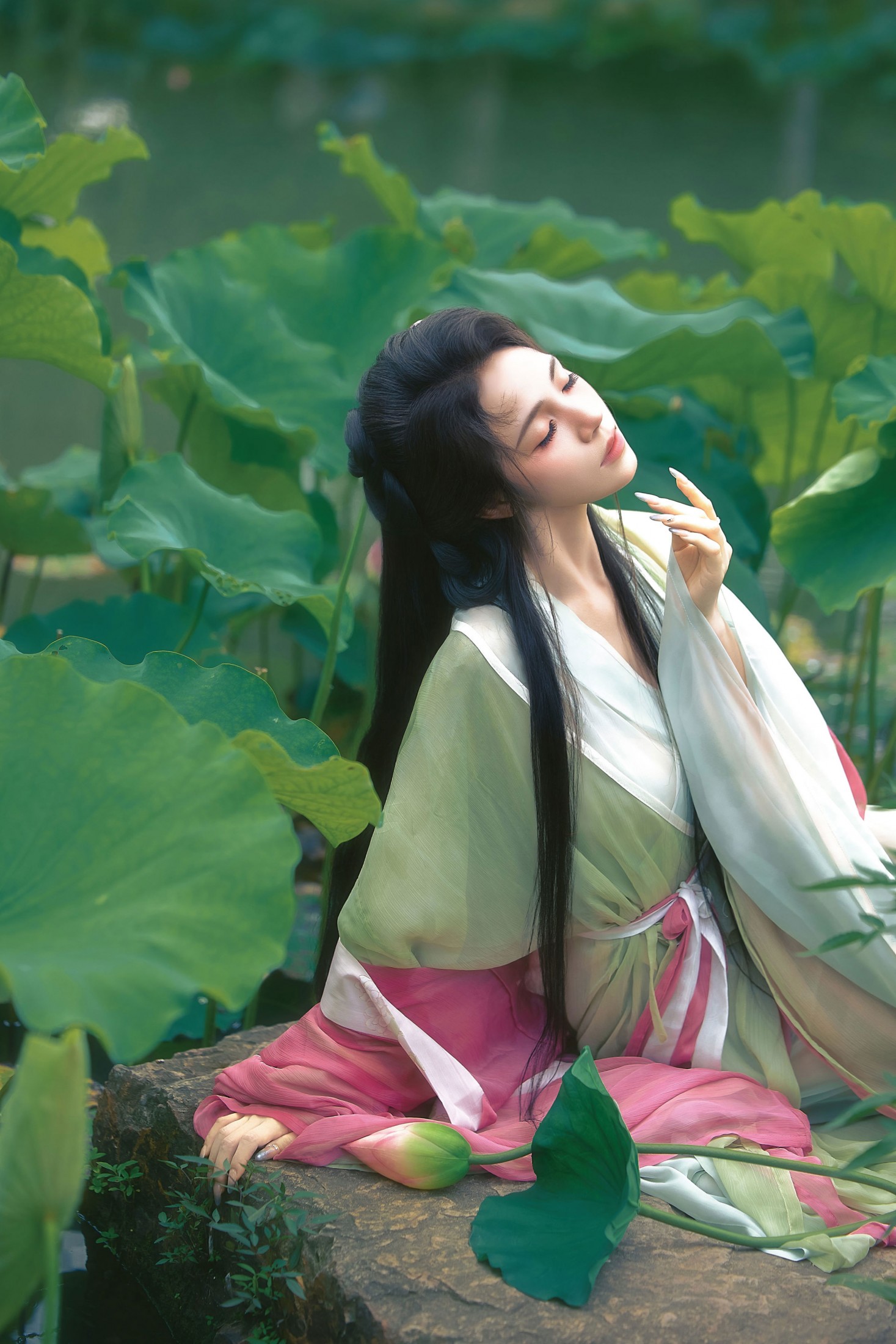 图片[1] - 顾小满 - 《清冷荷》[13P] - 机器猫次元 - 机器猫次元