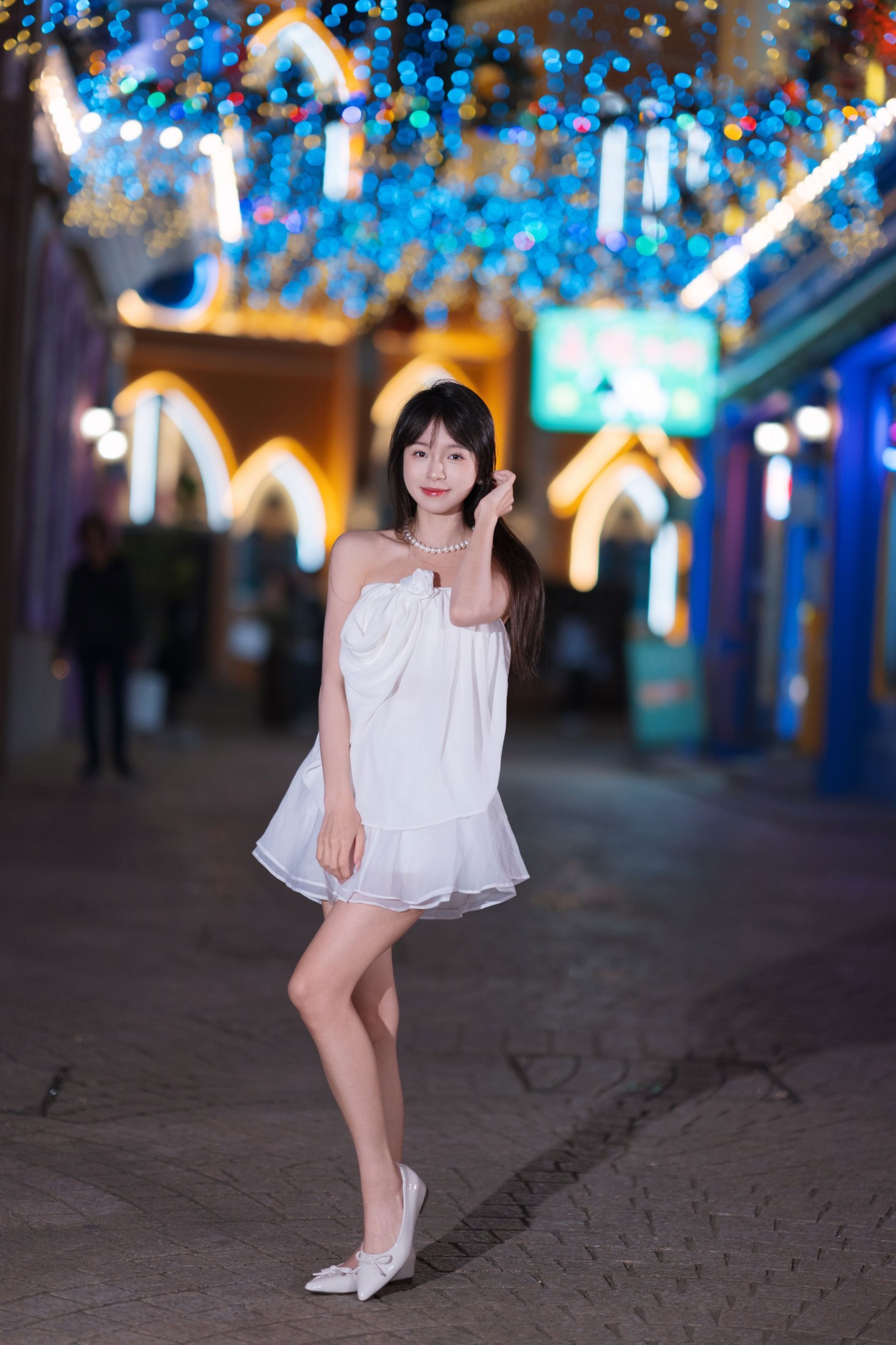 图片[3] - 妮一 - 《夜景梅拉尼亚小镇撞色建筑里的温柔浪漫》[66P] - 机器猫次元 - 机器猫次元